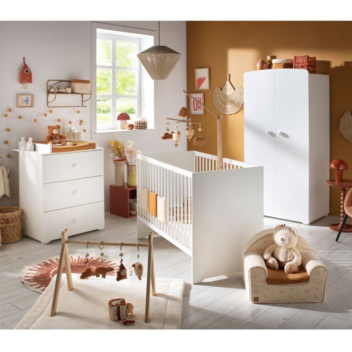 Conjunto básico de tres piezas para habitación infantil Baby Price: cuna de 120x60 cm, cambiador y armario - Blanco