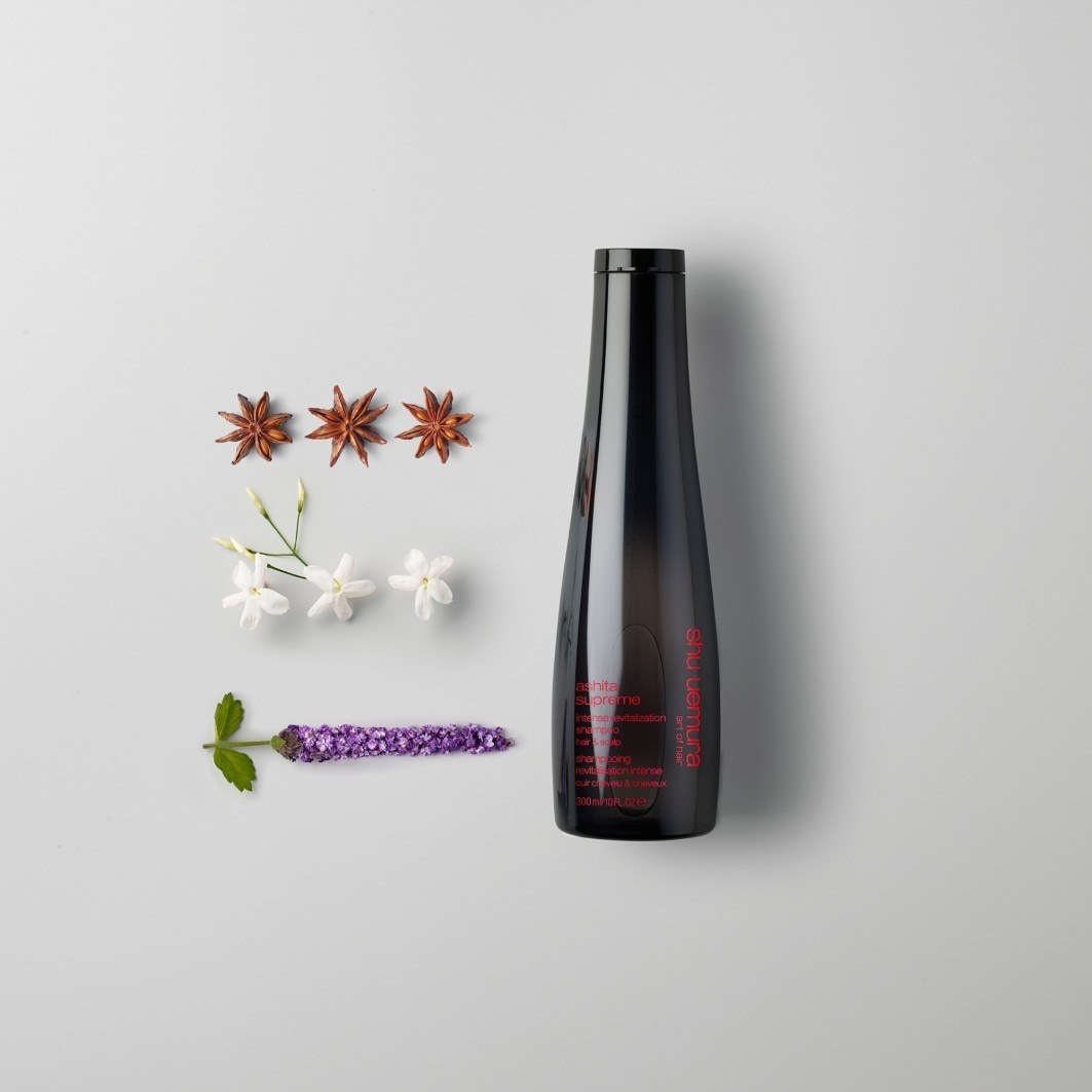 Shu Uemura Ashita Supreme Intenzivni revitalizacijski šampon - 300 ml