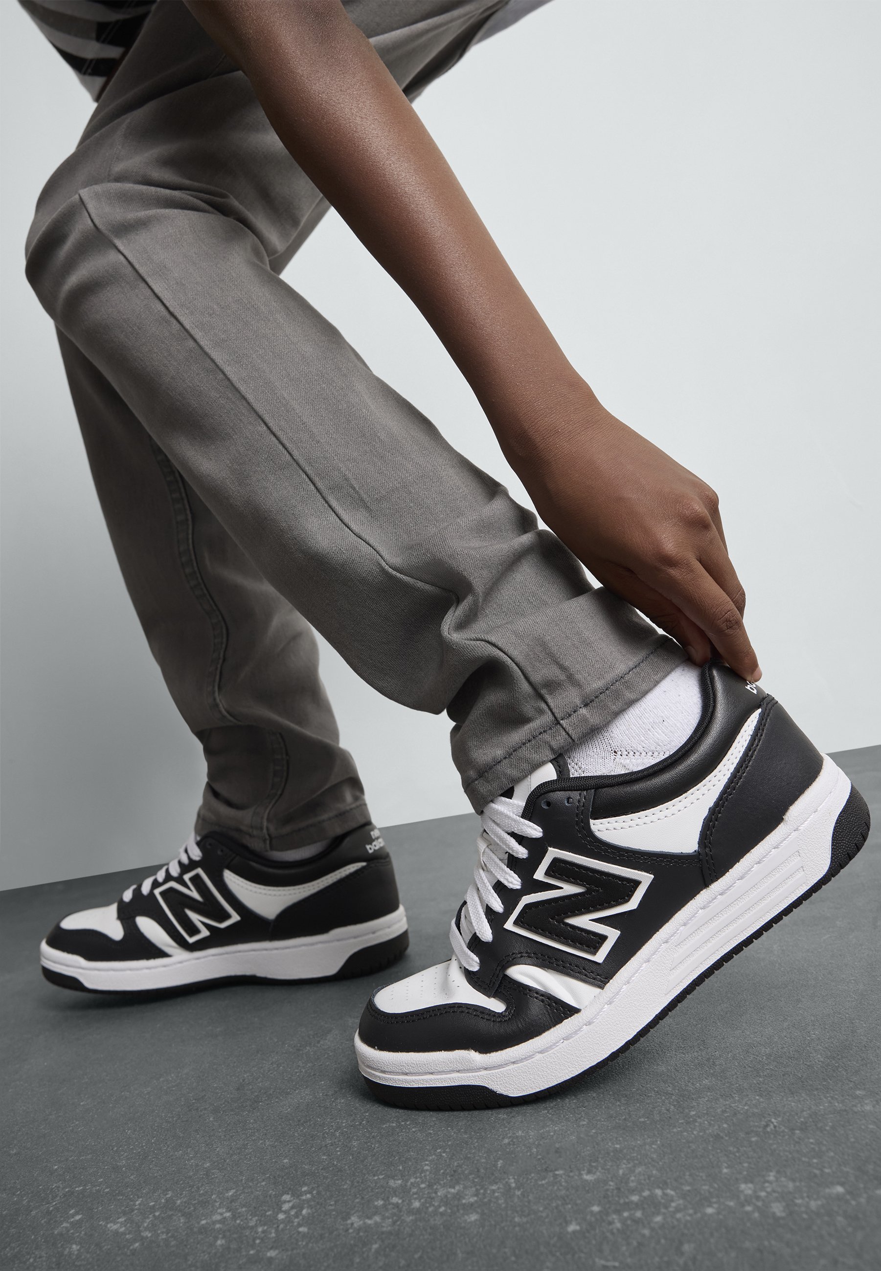 New Balance 480 - Sneakers - zwart/wit