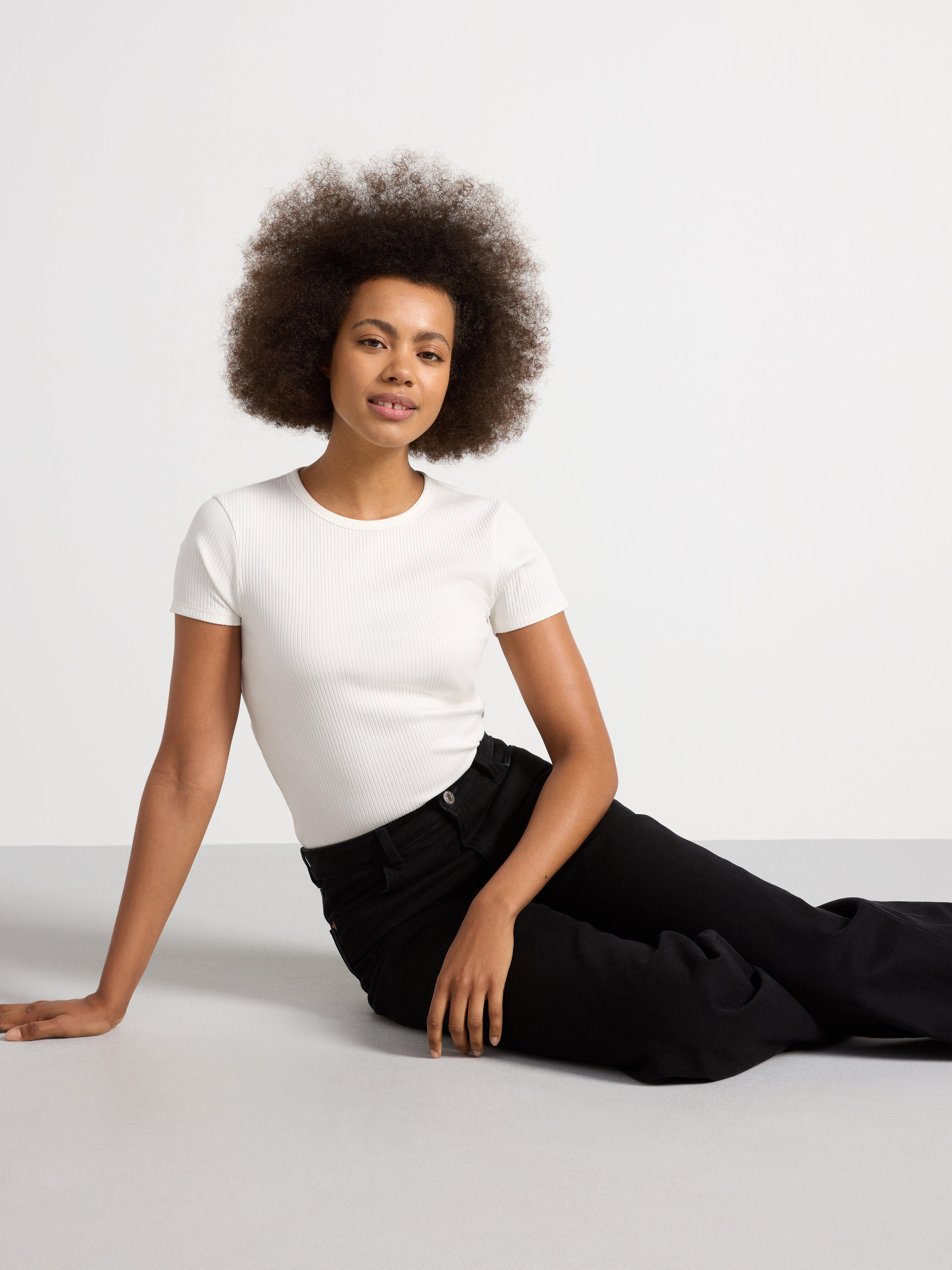 Ribbad kortärmad topp Off White