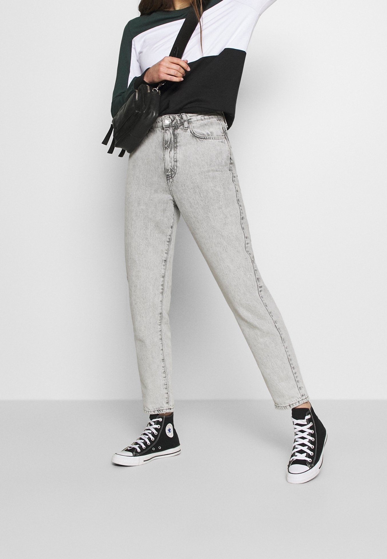 Sweat-shirt Noisy May - vert foncé