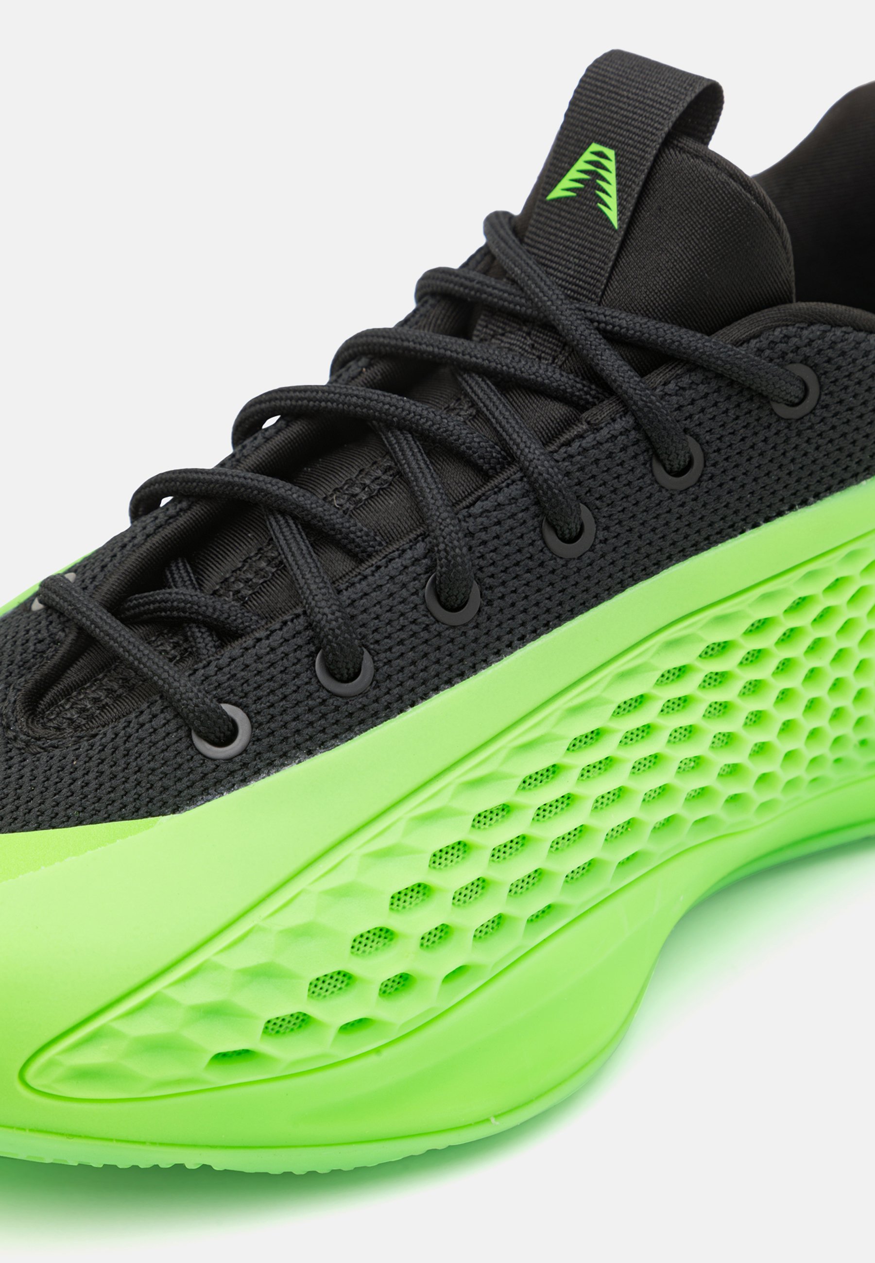 adidas Performance ANTHONY EDWARDS 1 UNISEXE - Chaussures de basketball - vert citron/encre aurore/noir