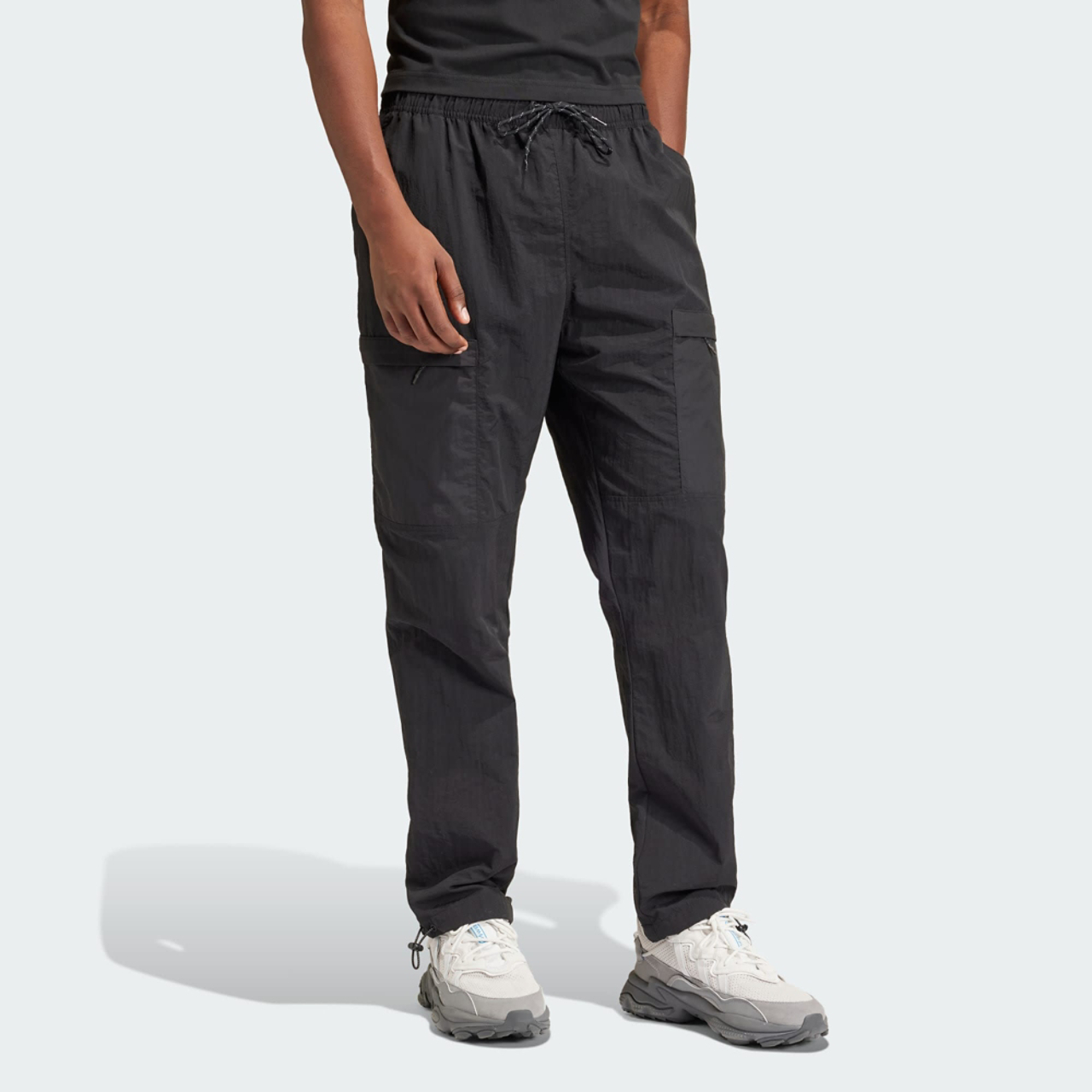 adidas Cargo -verryttelyasu