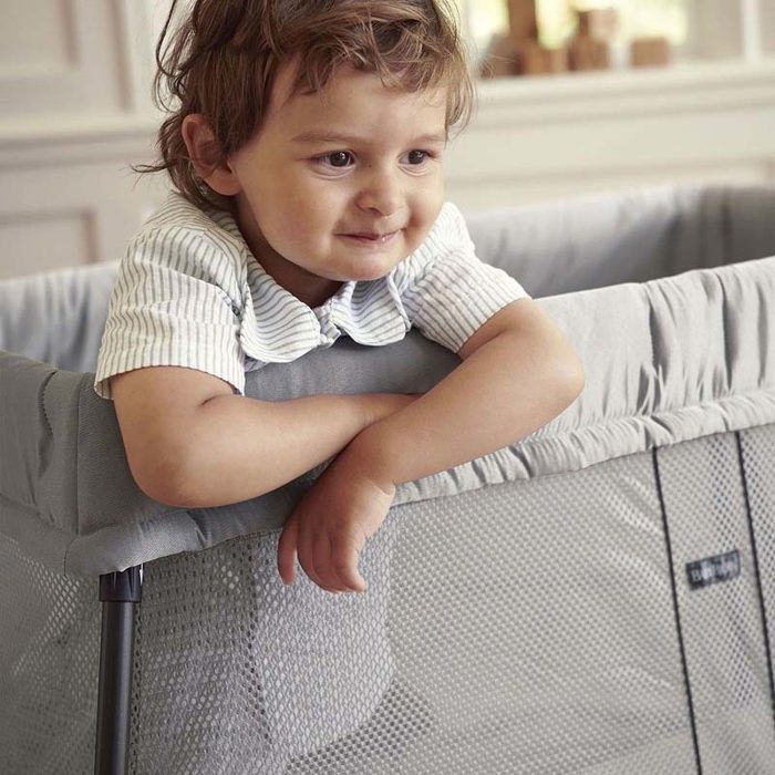 Lettino da viaggio - BABYBJORN - Leggero - Pieghevole - Comodo - Argento