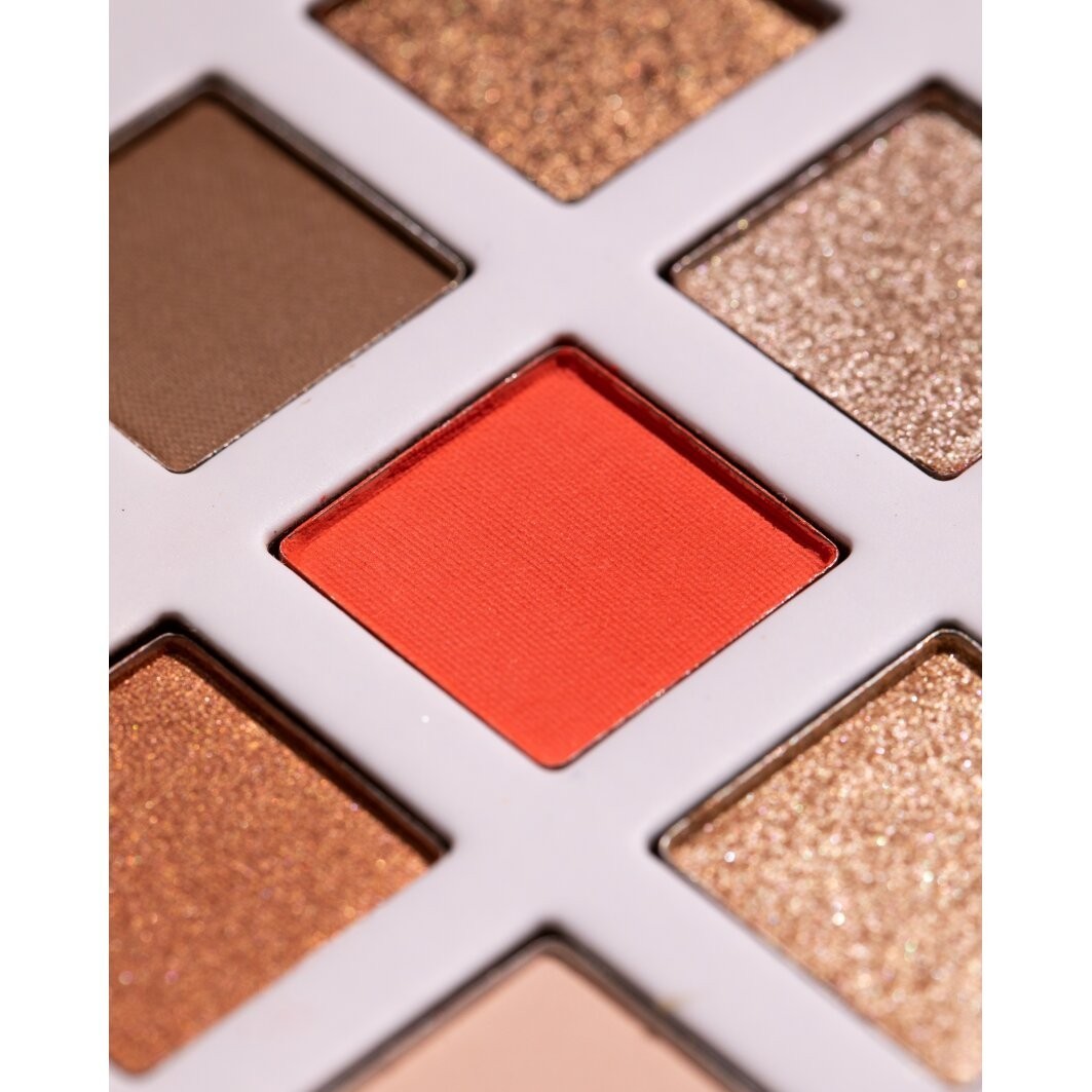 Catrice Eyeshadow Neonude палета сенки за очи - 18 г