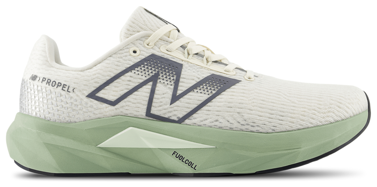 New Balance Fuel Cell Propulsion V5