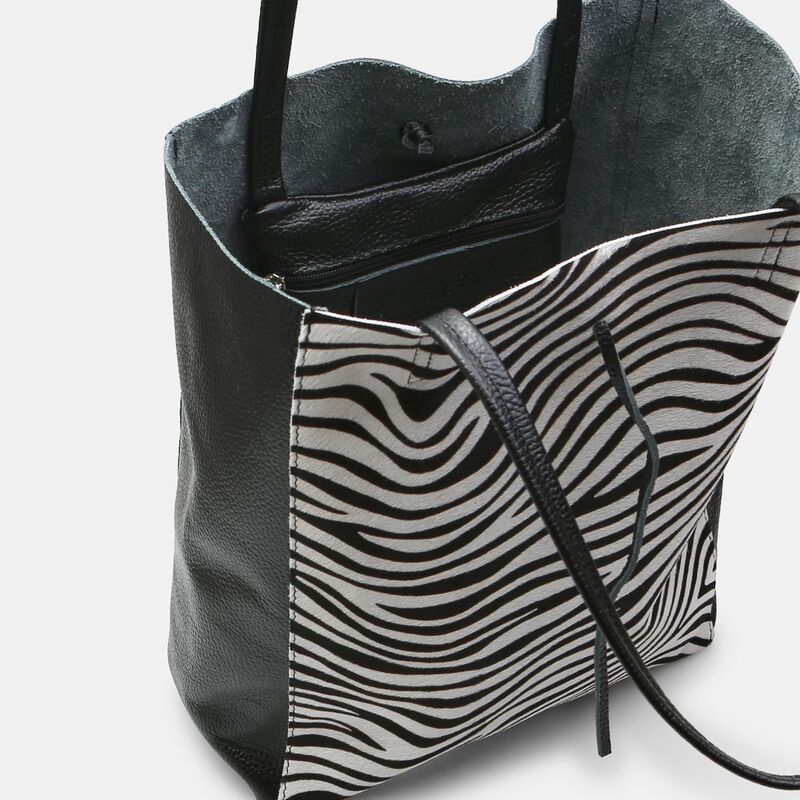 BATA damväska med inlägg av ponnyskinn