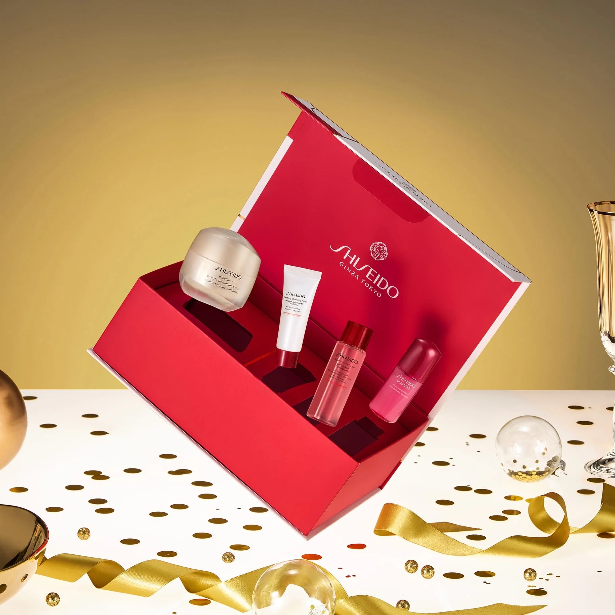 Benefiance Benefiance Holiday Kit - Cofanetto Antirughe, Crema viso giorno antirughe