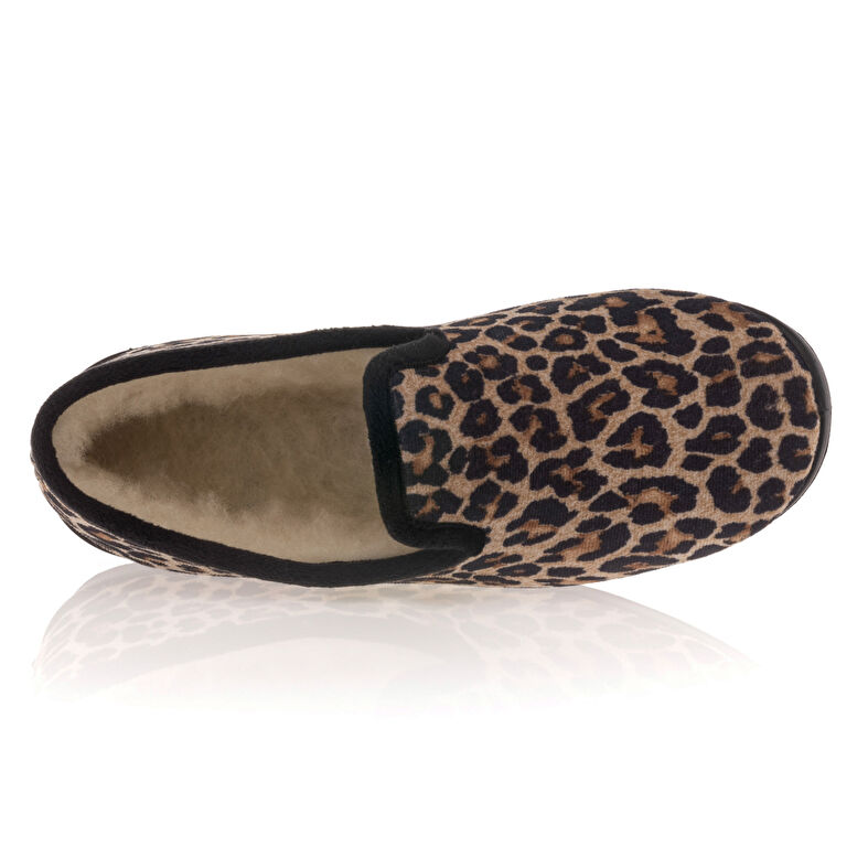 Pantuflas marrones para mujer