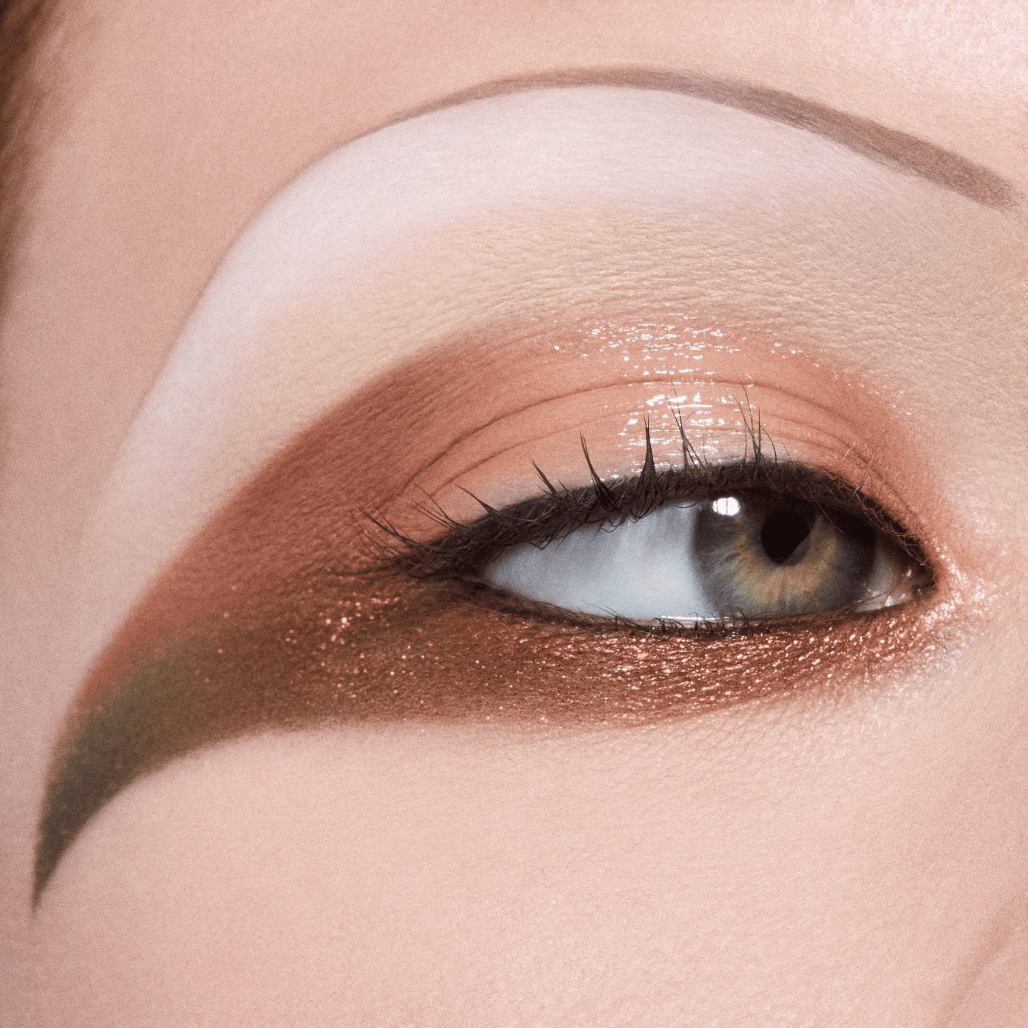 MAC acu ēnu ēnas Dazzleshadow Multichrome Single Eyeshadow Compact - 1 g