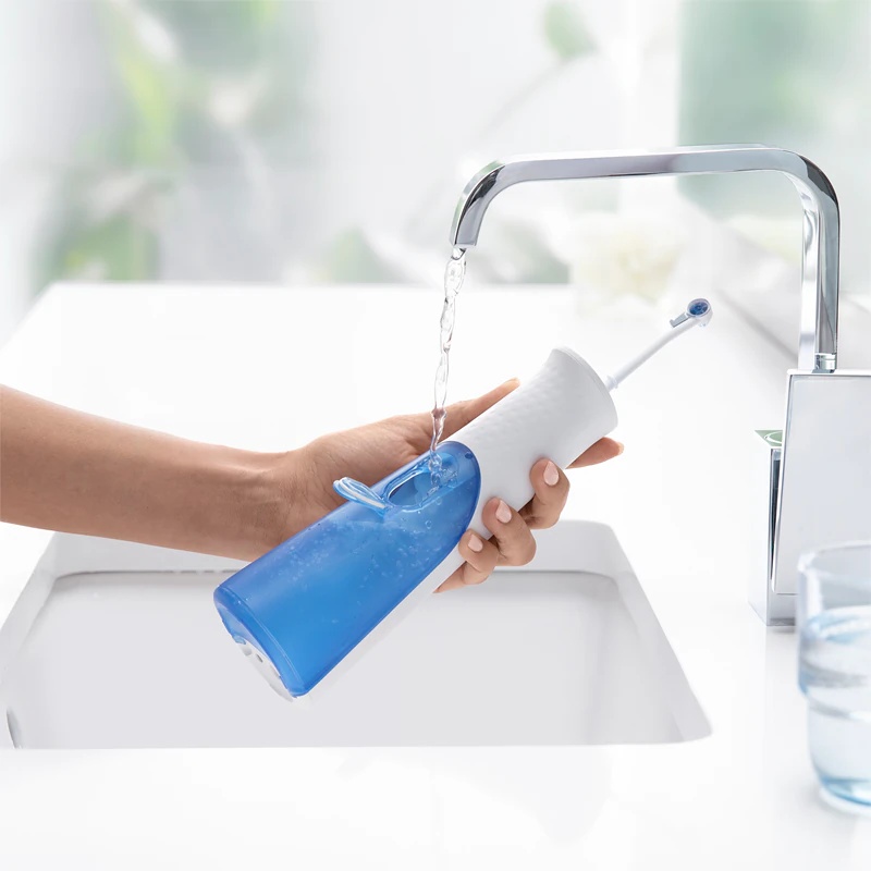 Oral-B Aquacare 4 зубни иригатор