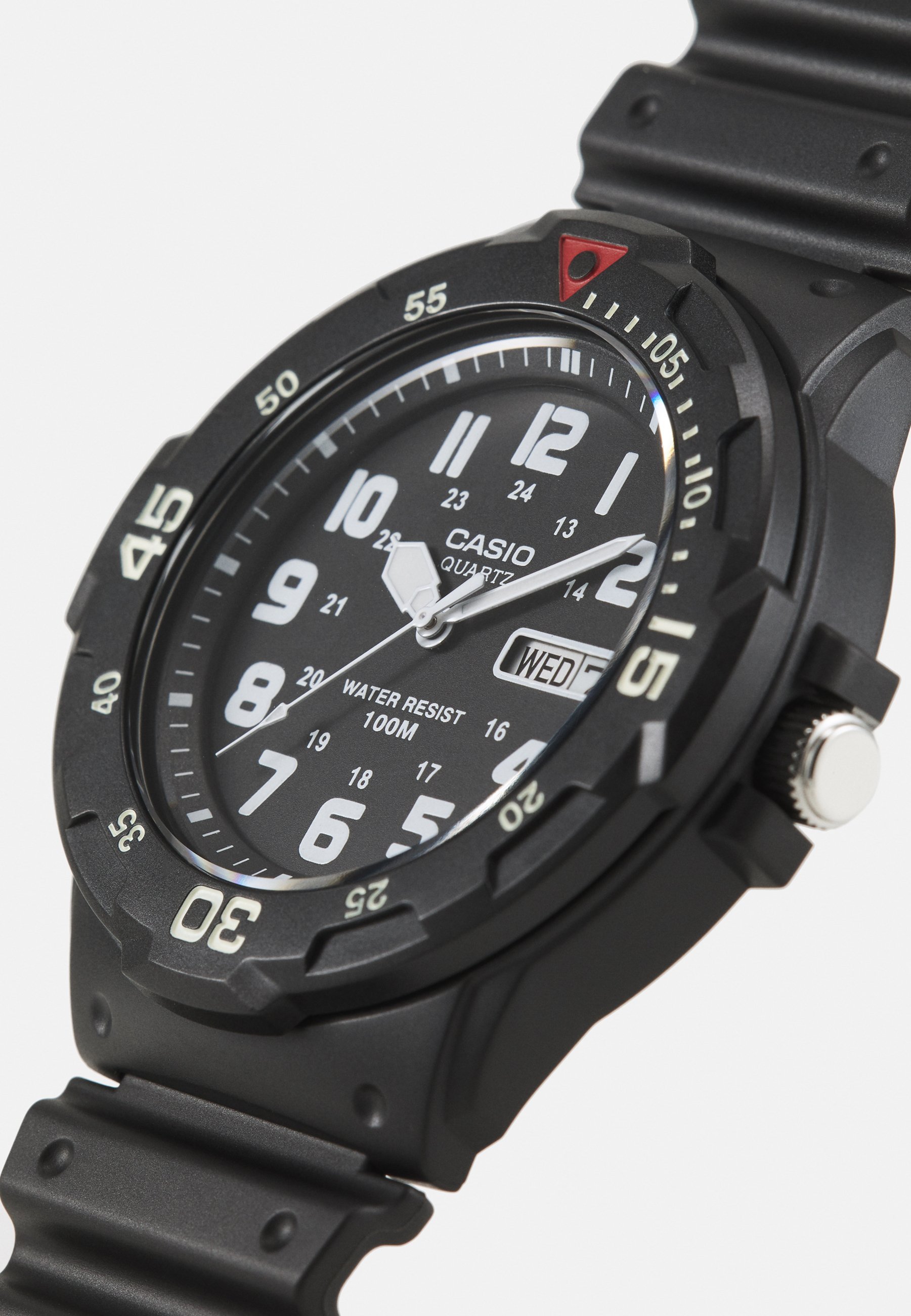 Montre Casio unisexe noire