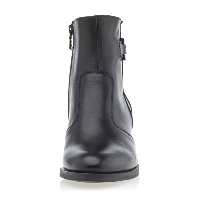 Botas negras de mujer / Botines