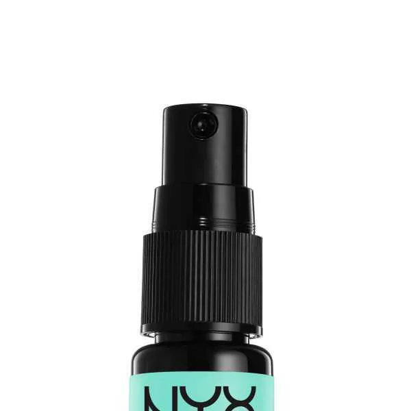 Fixačný sprej na make-up NYX Professional Makeup Dewy Mini