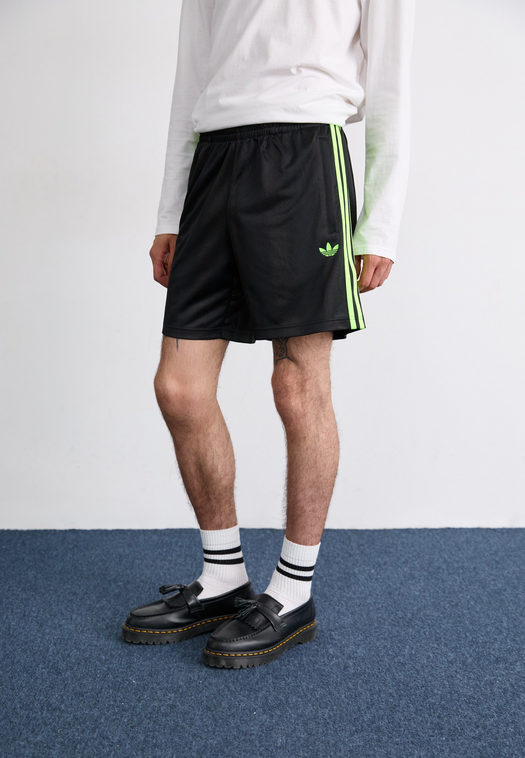 Teplákové nohavice adidas Originals