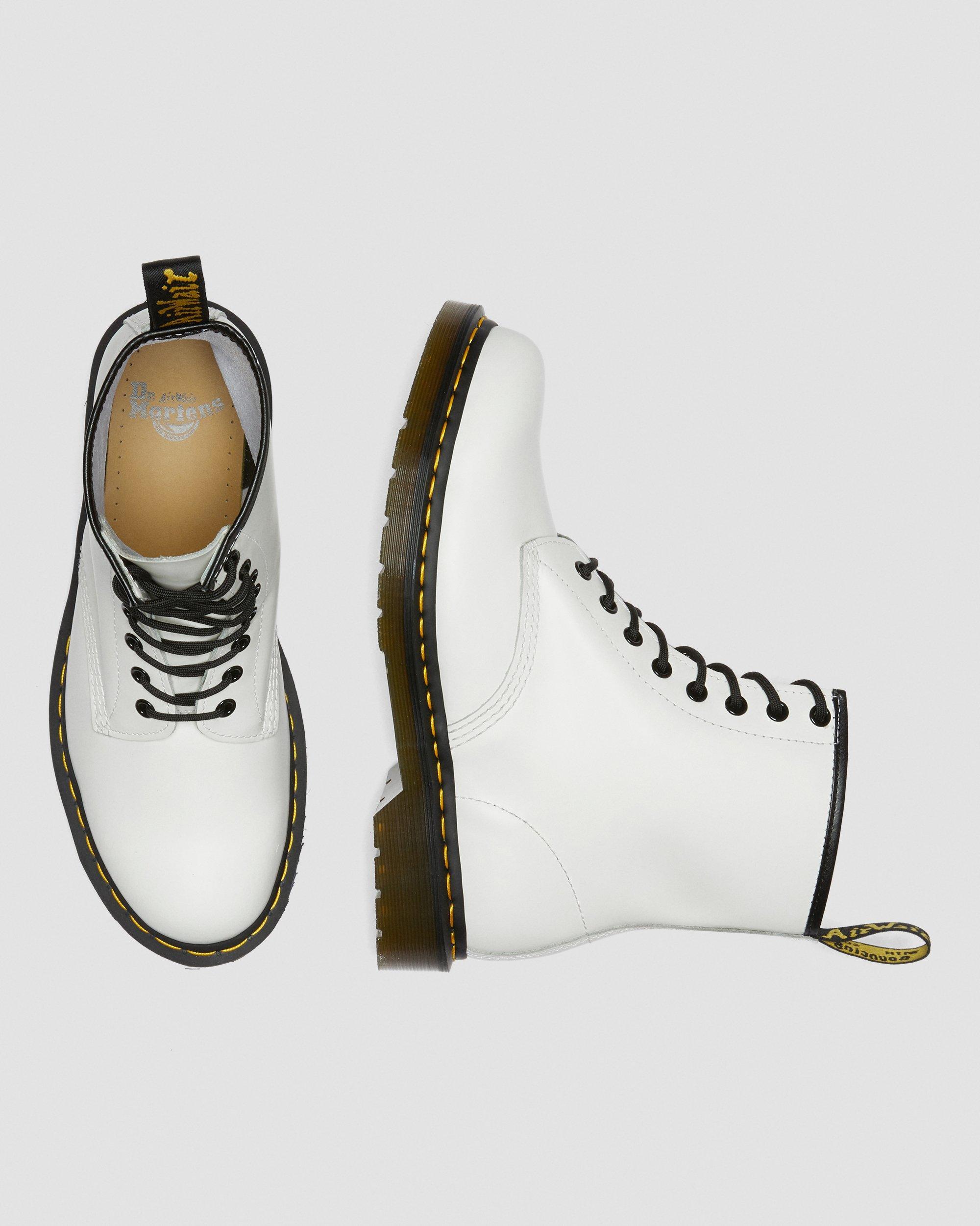 1460 Smooth Leather Lace Up Boots