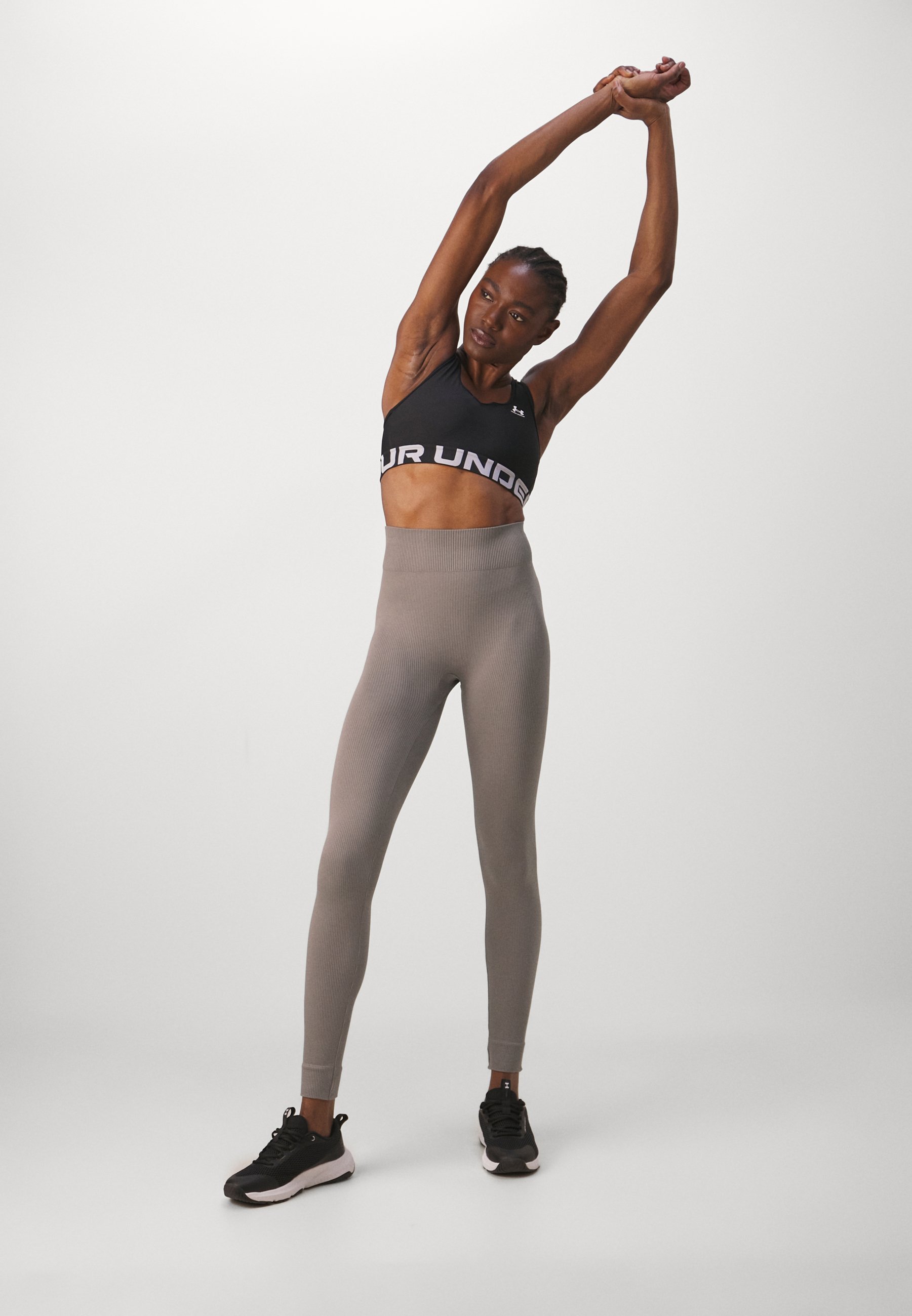Soutien-gorge de sport Under Armour MID BRANDED - Maintien moyen - Noir/Blanc