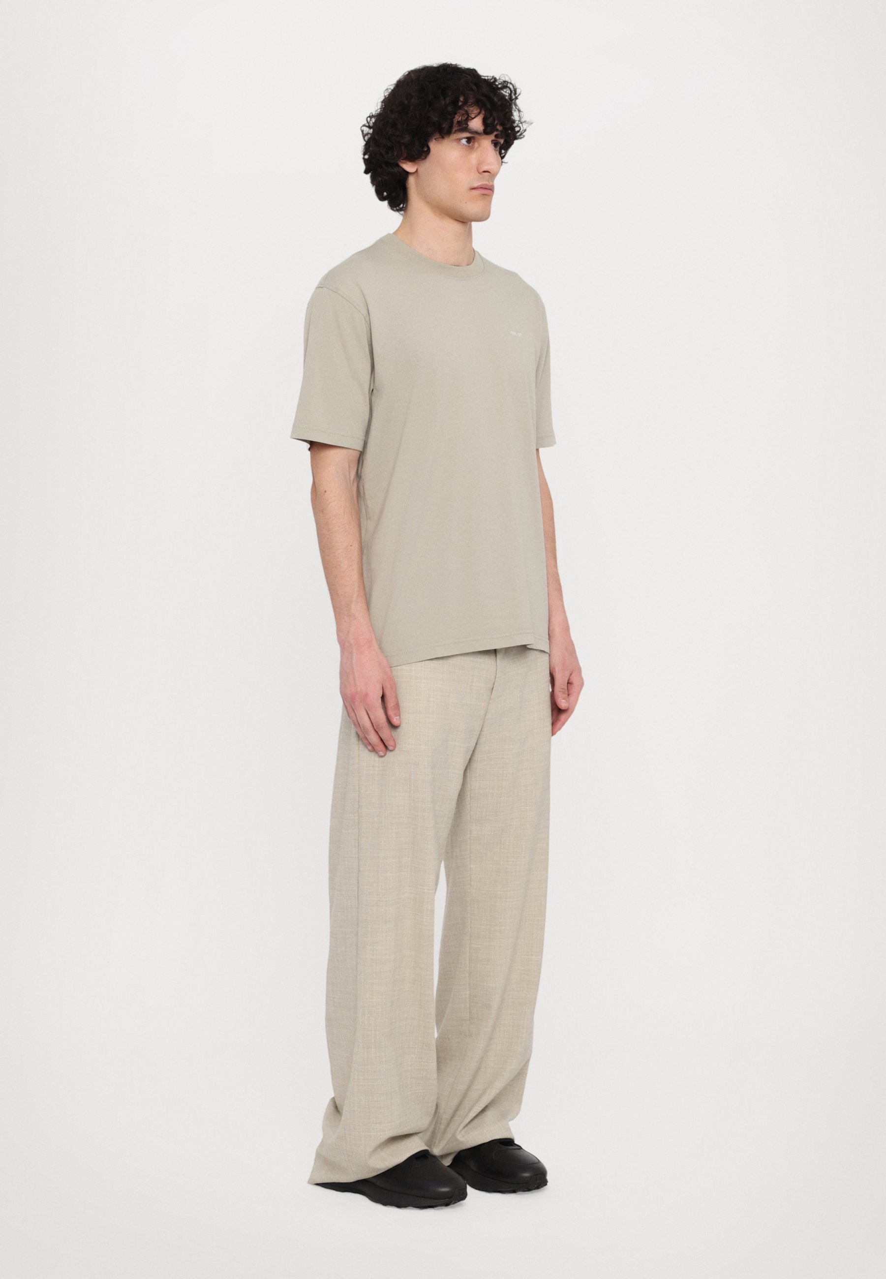 NN.07 ADAM EMB - Basic T-shirt - beige