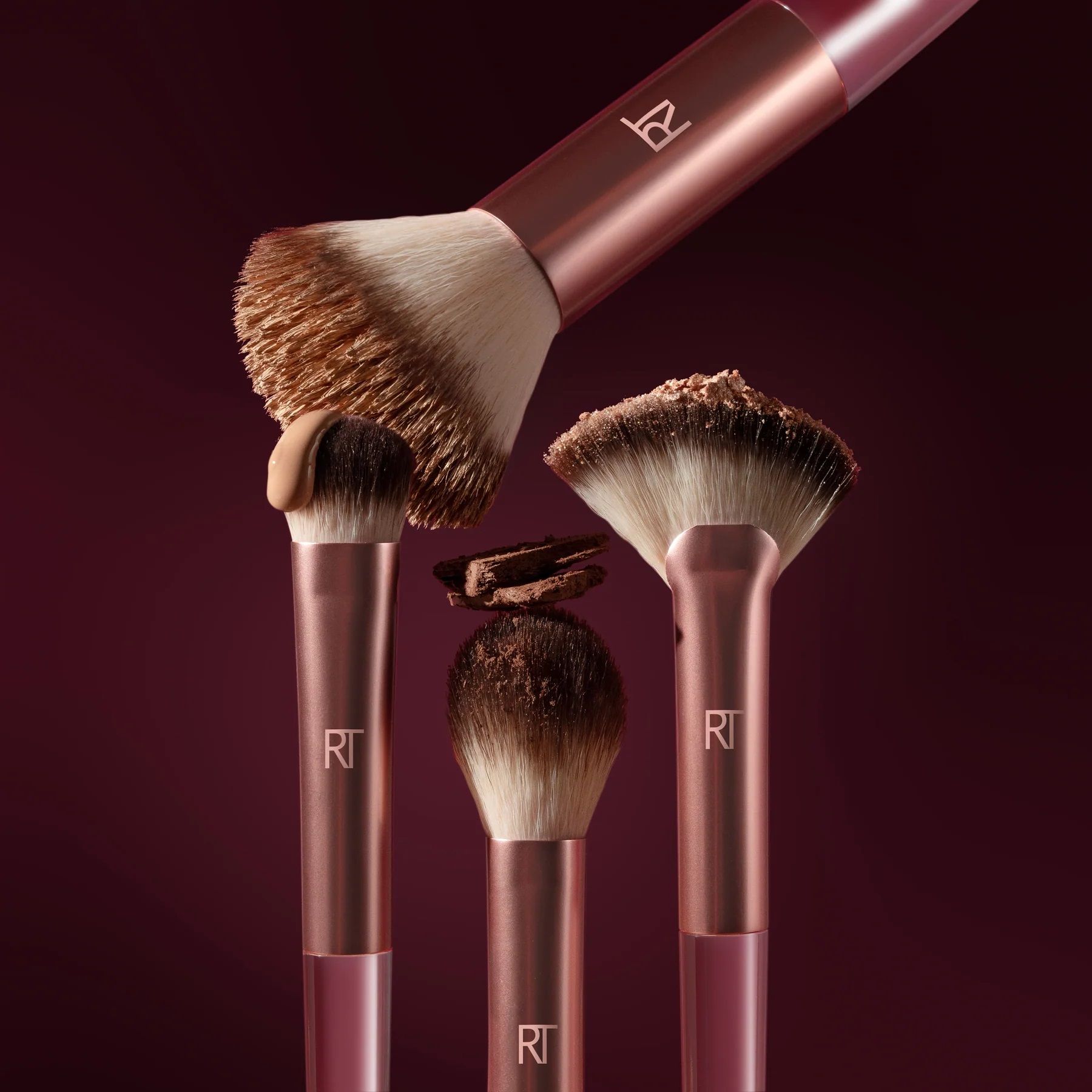 Sada podkladových krémov Cherry On Top A Brighter Hue Sady štetcov na make-up