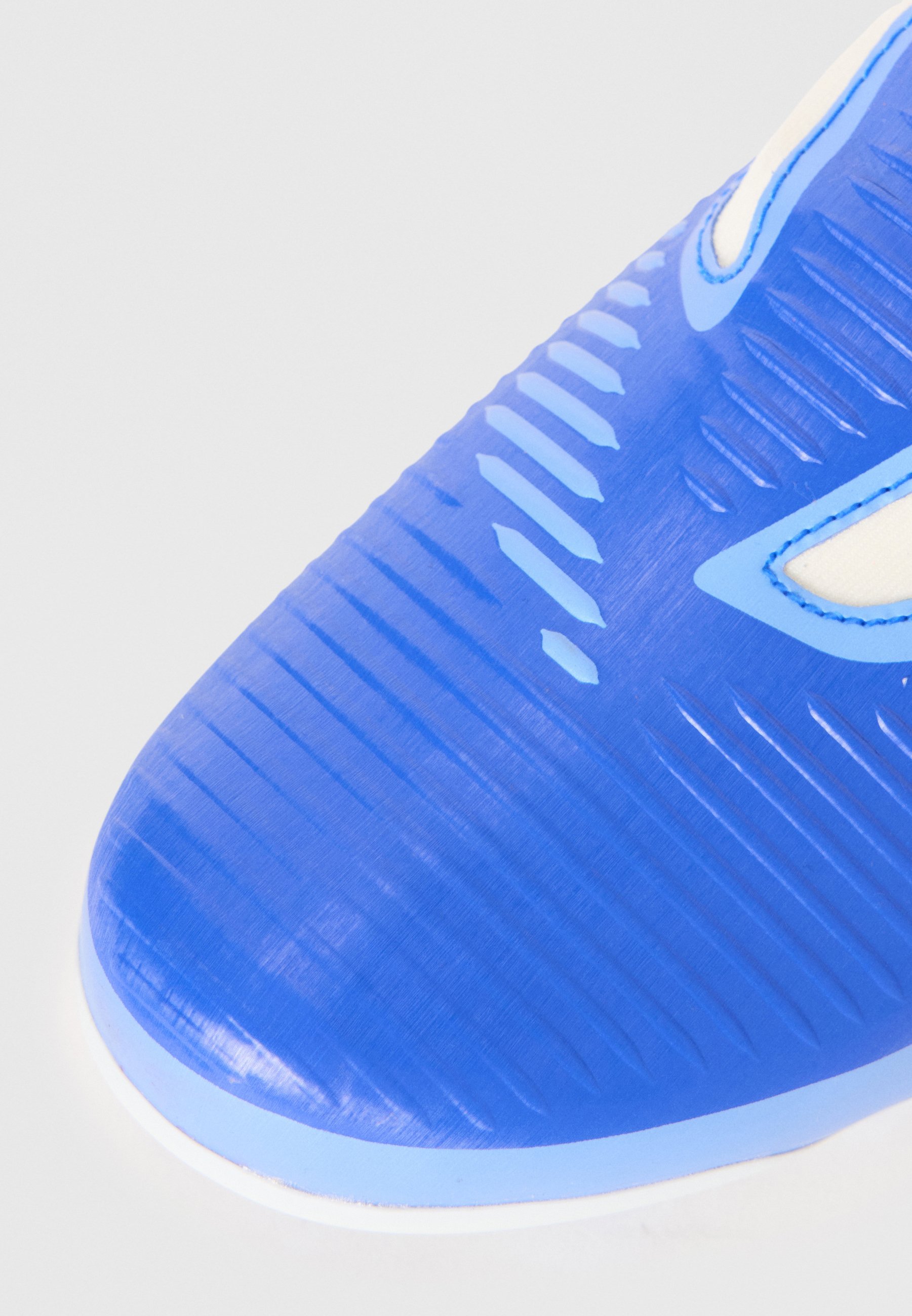 Nike Performance PHANTOM 6 UNISEX - Fotballsko for fast underlag - racer blue/obsidian
