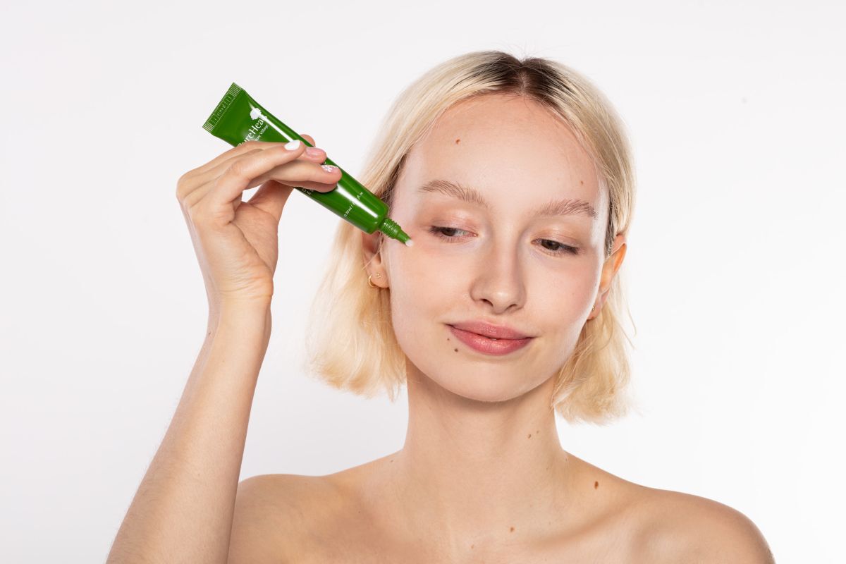 Omlazující oční krém Pureheals s pupečníkem asijským 80% 30ml