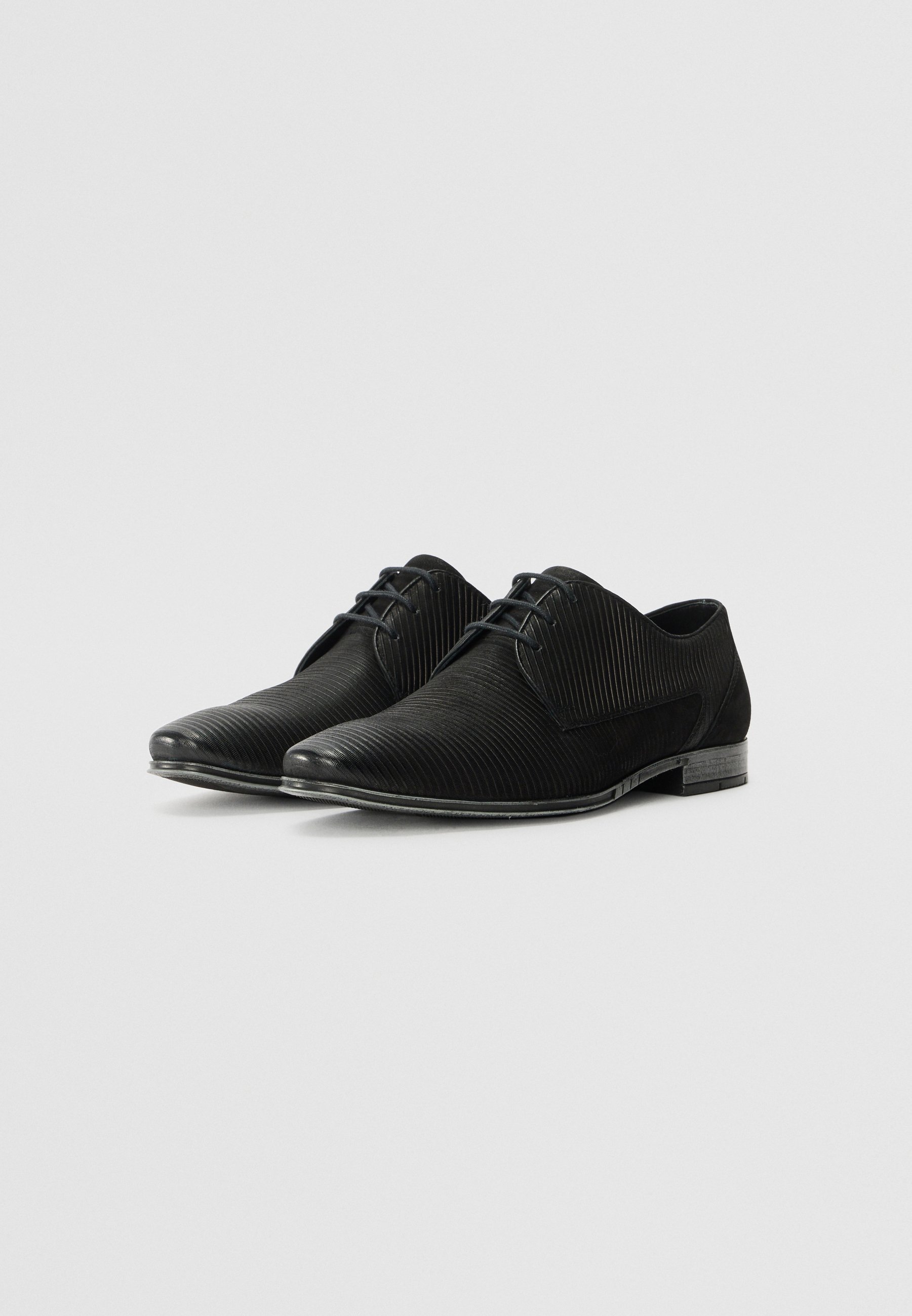 Pier One LEATHER - Mocassins - noirs