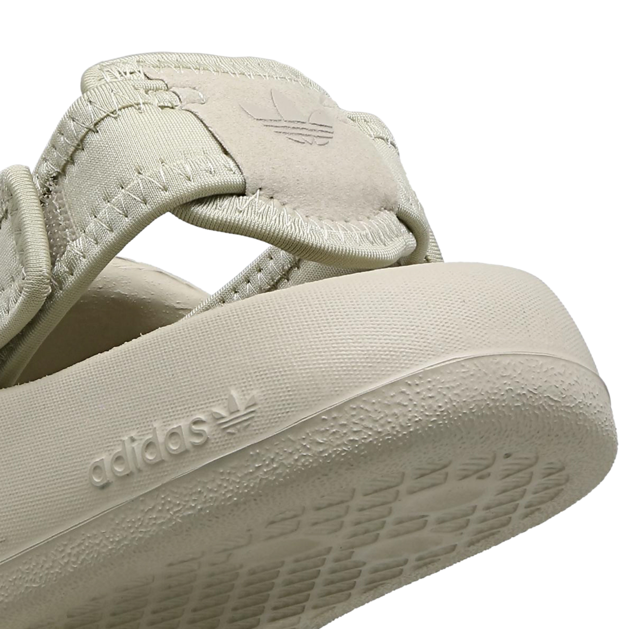 adidas Adilette