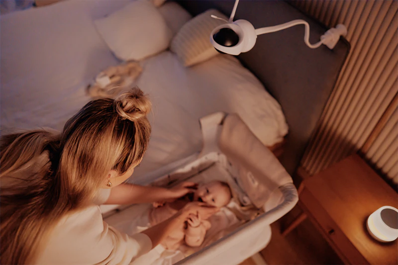 Monitor de vídeo digital para bebês Lionelo Care Babyline 8.3