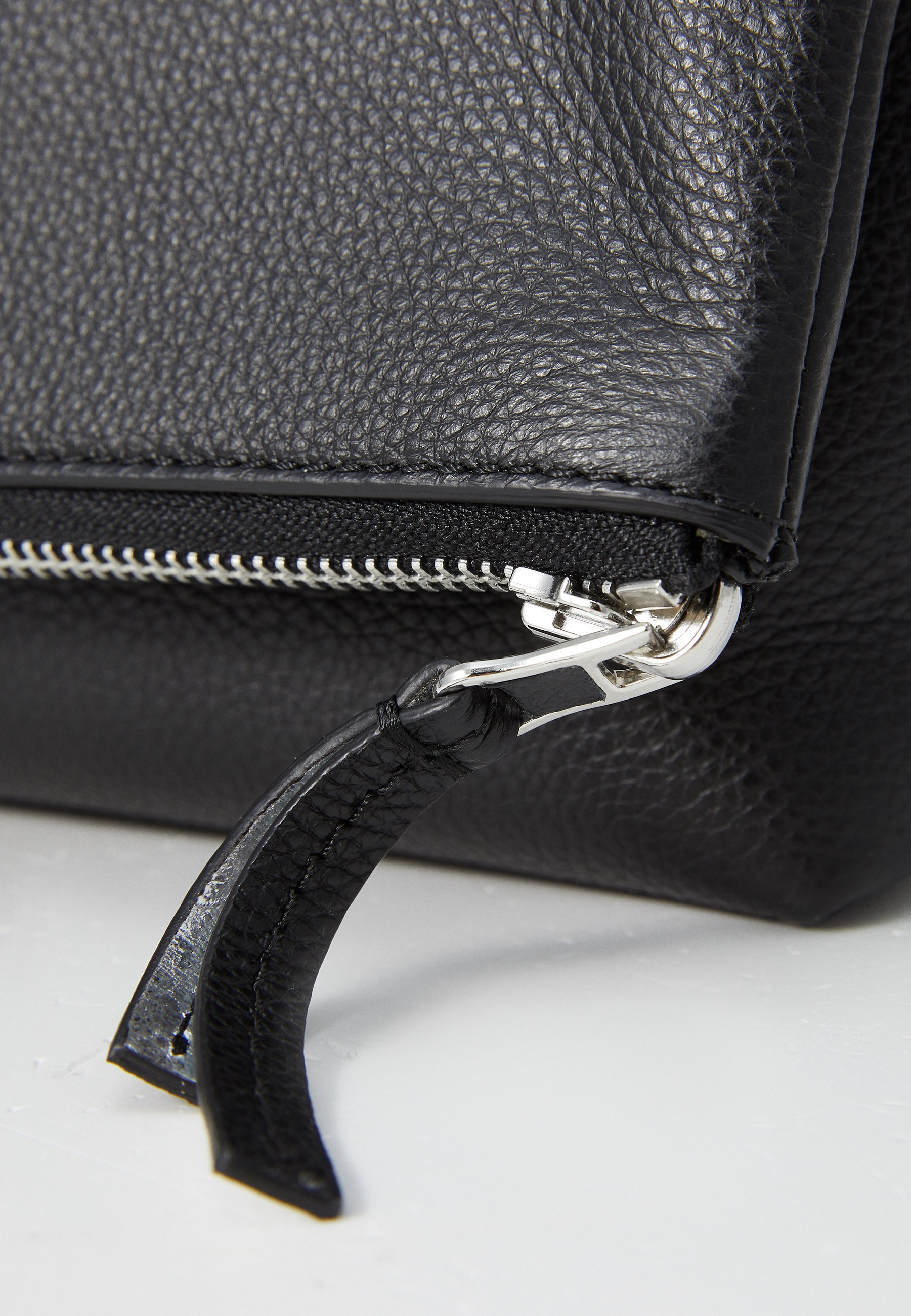 Borsa a tracolla Dsquared2 - nera
