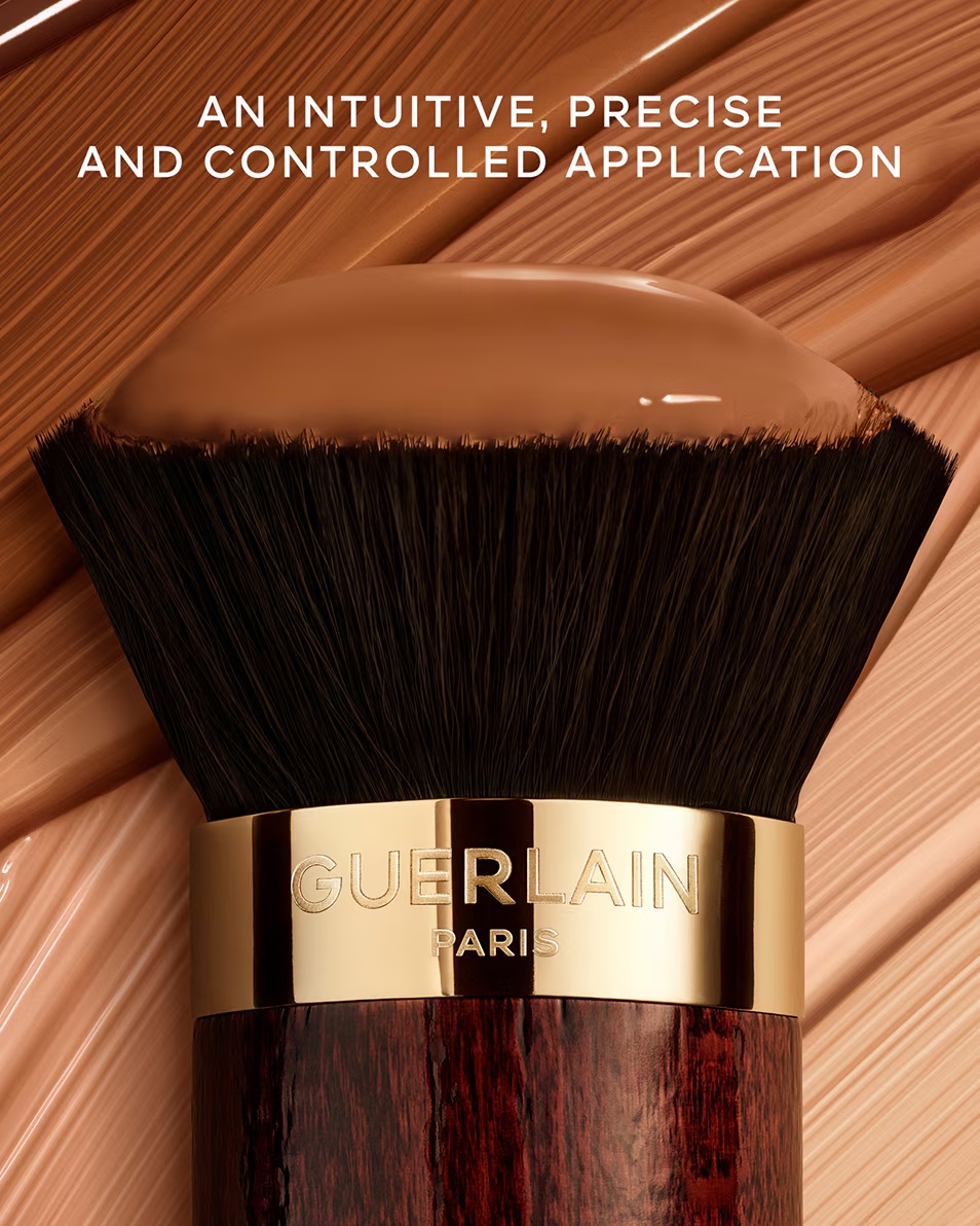 ΠΙΝΕΛΟ GUERLAIN KABUKI ΓΙΑ ΕΦΑΡΜΟΓΗ FOUNDATION