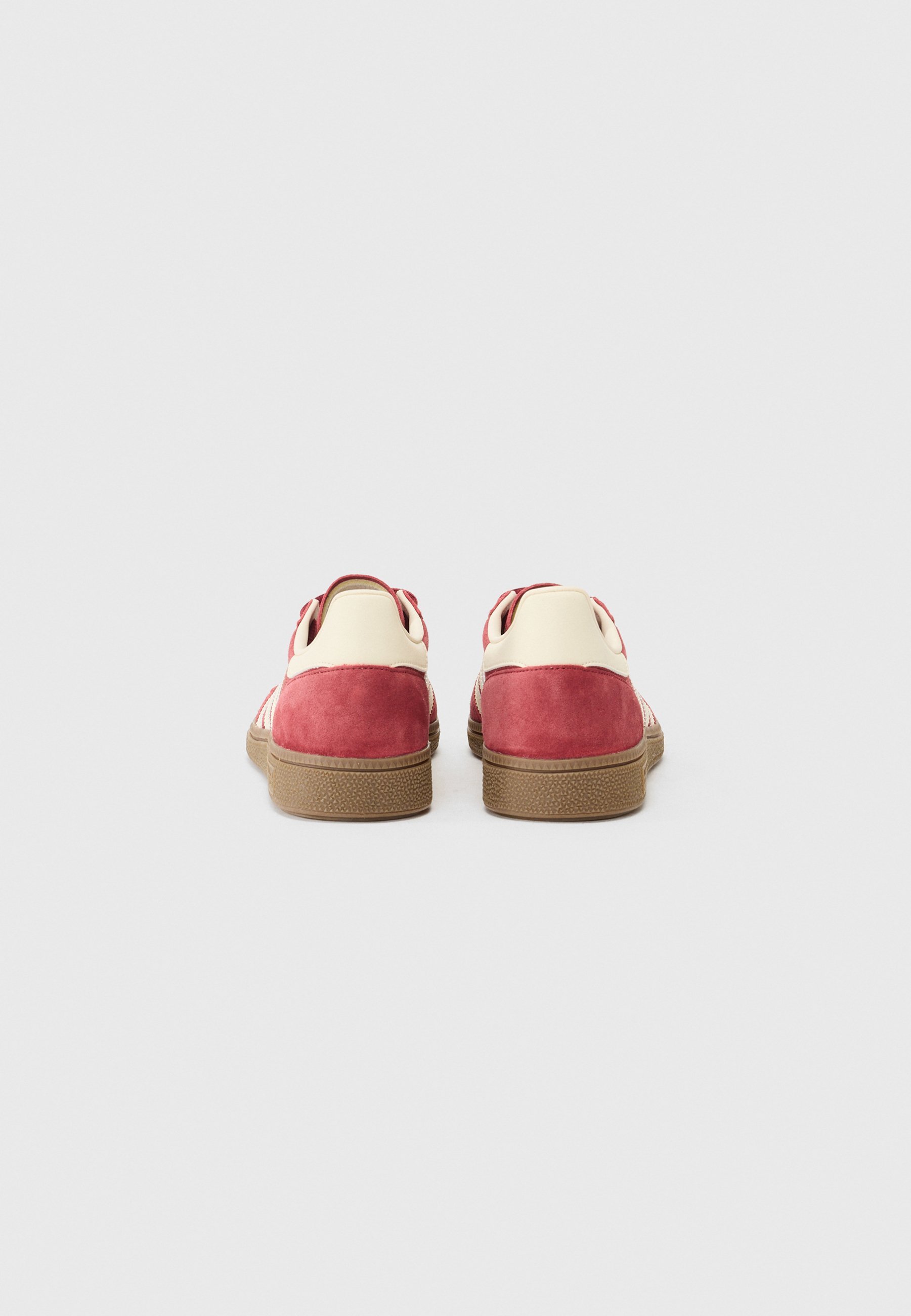 adidas Originals HANDBALL SPEZIAL UNISEX - Baskets basses - noble maroon/cream white/gum