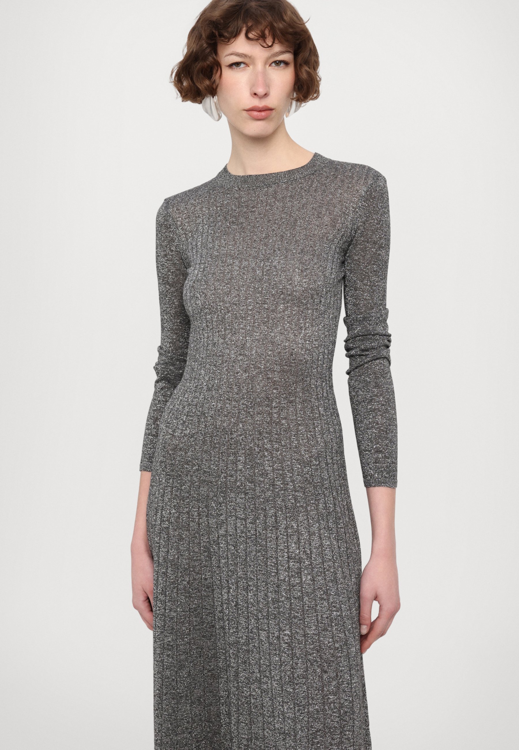 AERON PAVLOVA MITTELLANGES KLEID - Jumperkleid - Sturm