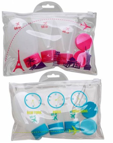 Cestovná sada: Pohár a fľaštičky Štetce a príslušenstvo na make-up