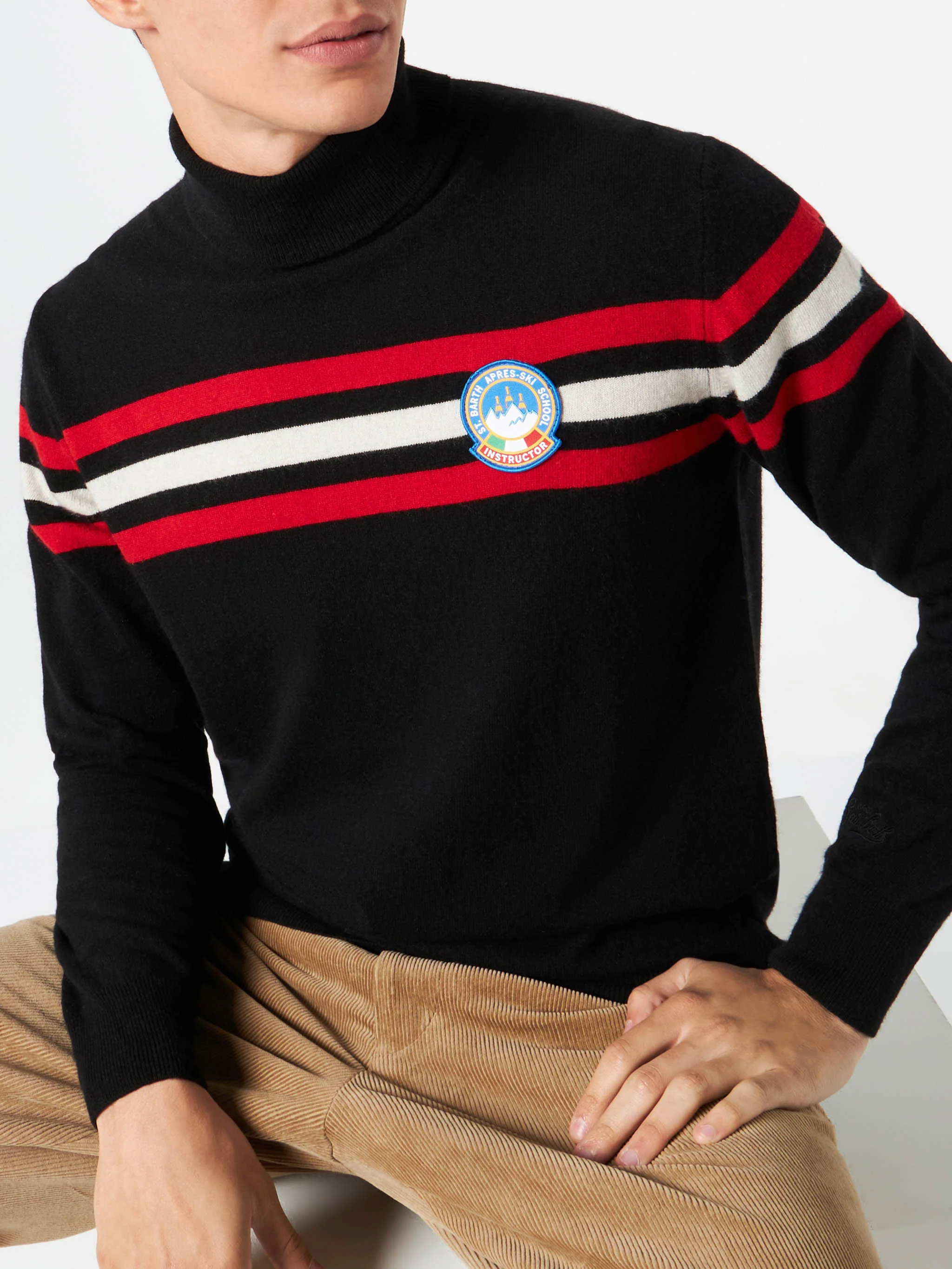 Maglione a dolcevita in misto cashmere con patch