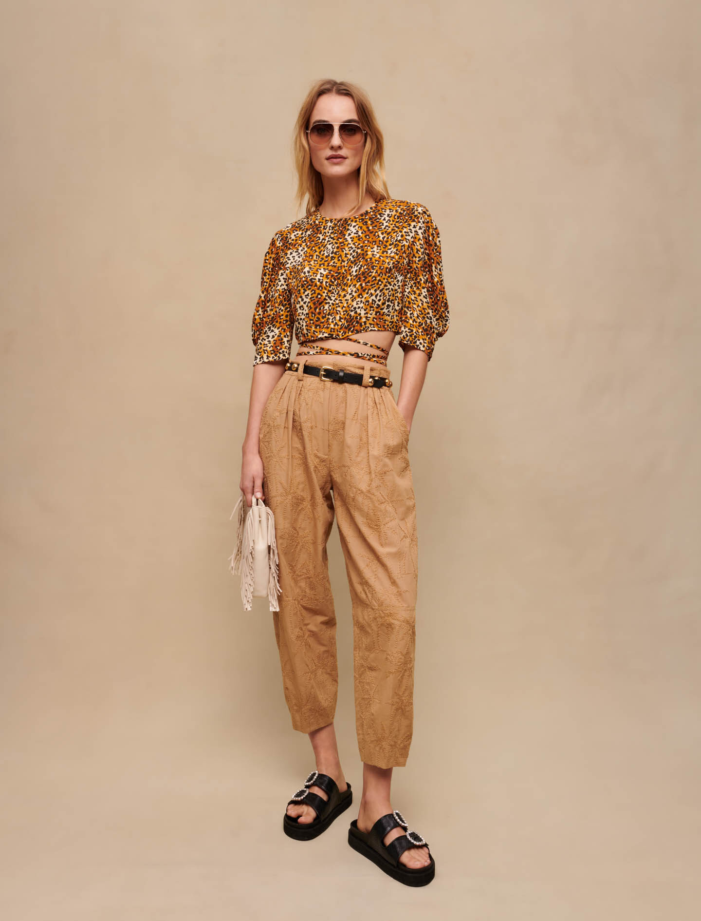 Top scurt cu imprimeu de leopard - Leopard bej