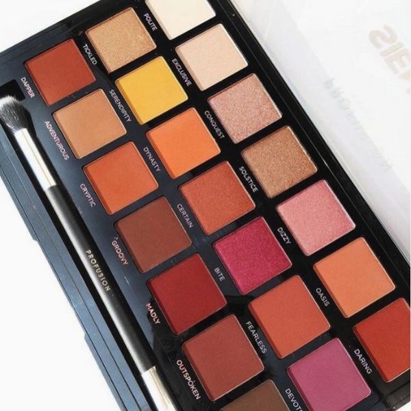 Palette di ombretti e pennello Siennas 21 di Profusion Cosmetics