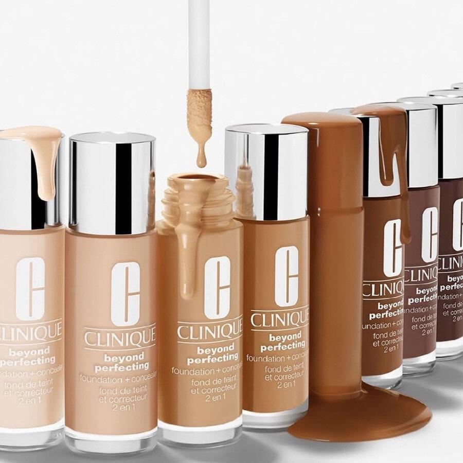 Clinique Beyond Perfecting tekući puder + korektor - 30 ml
