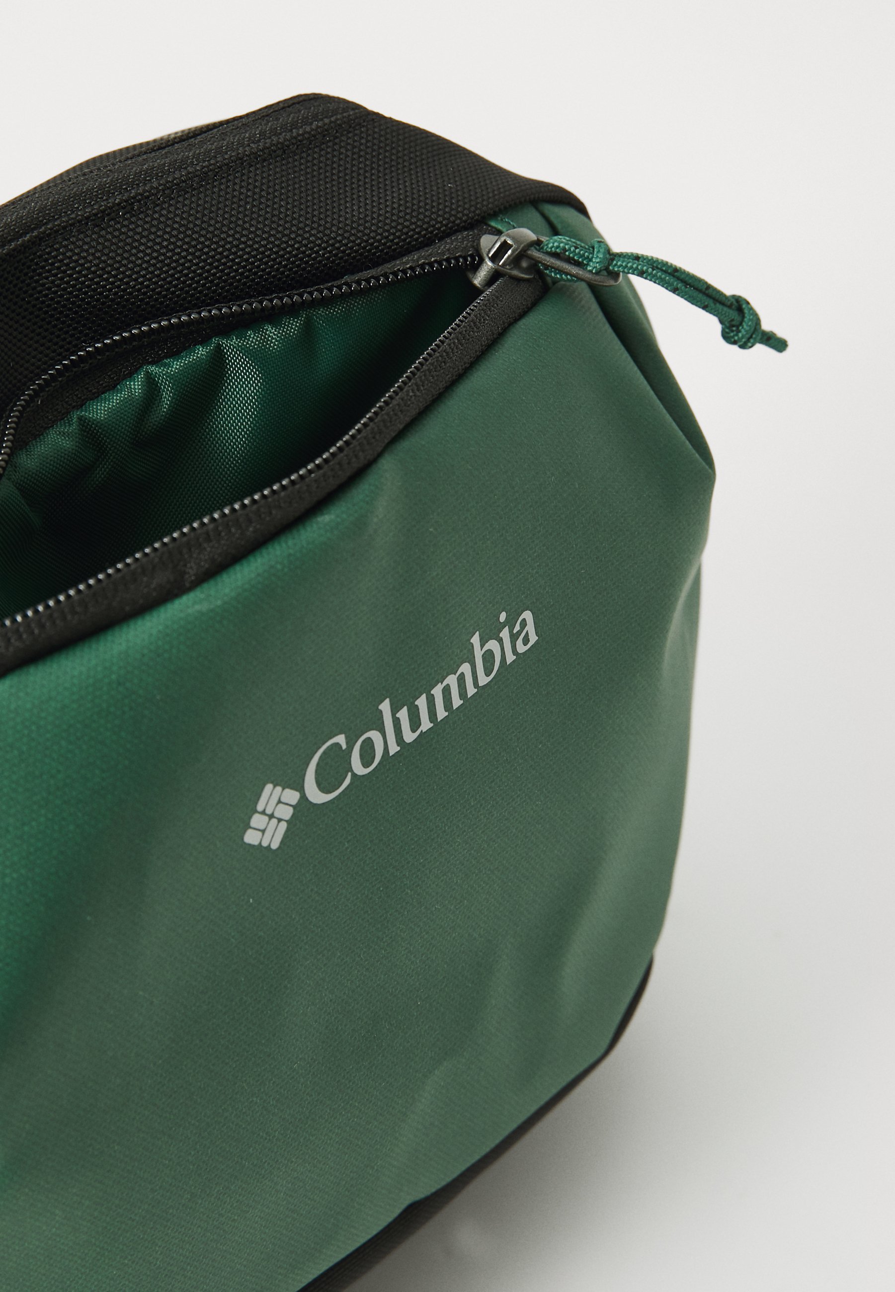 Outils et accessoires de maquillage Columbia