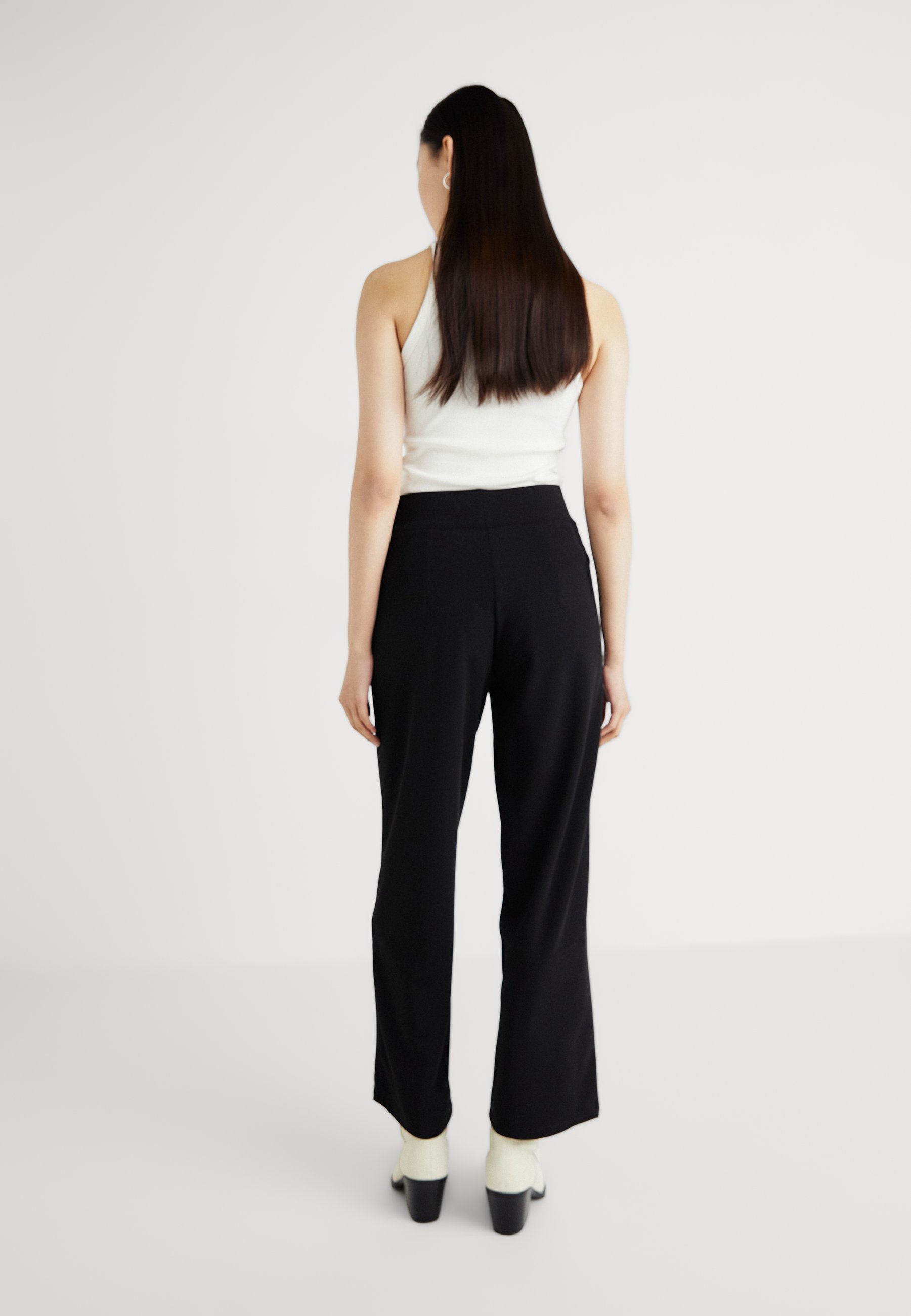 Gina Tricot JENNA WIDE LEG TROUSERS - Broek - zwart