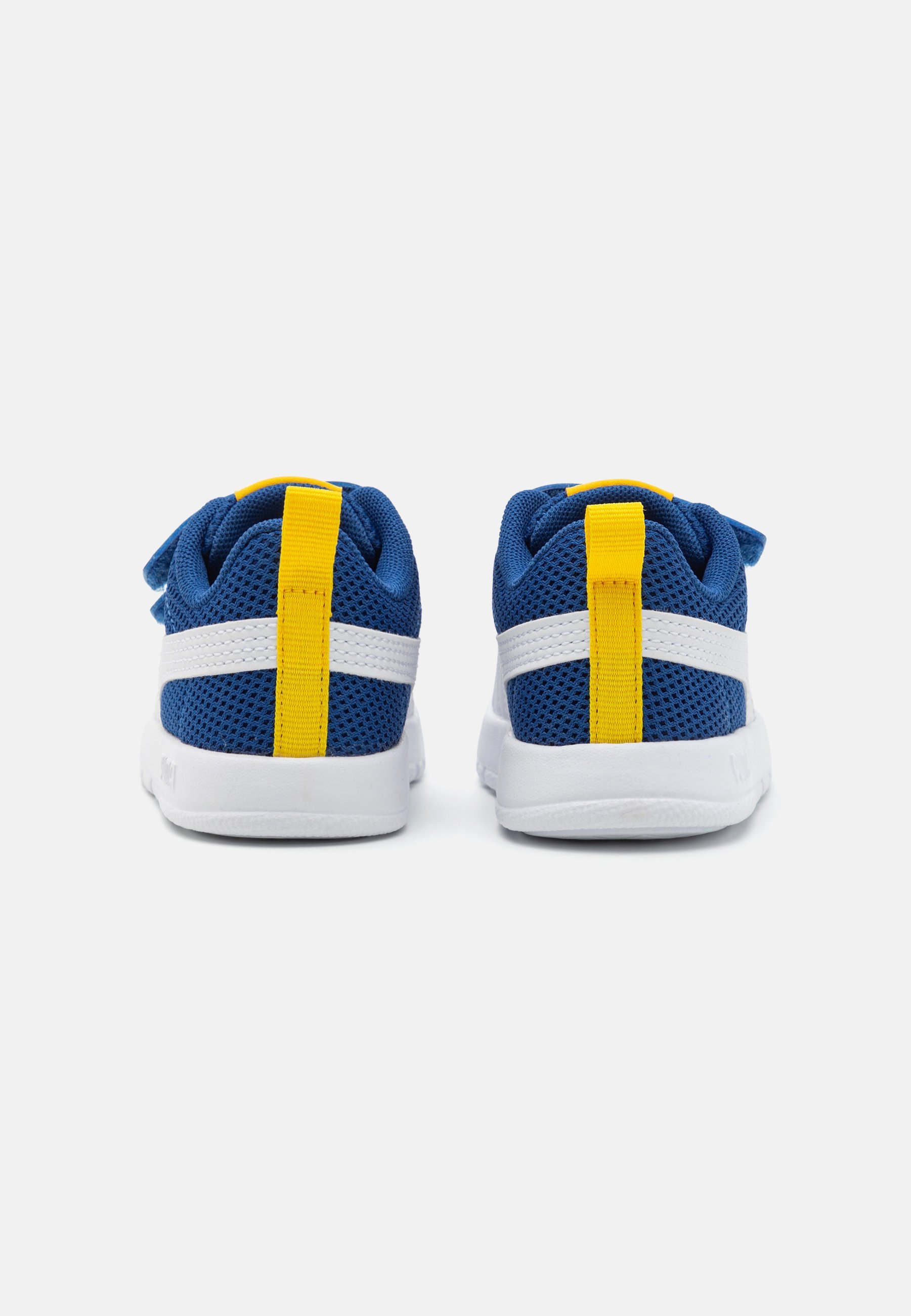 Puma COURTFLEX V3 UNISEX - Cestné bežecké topánky - clyde royal/biela/slnečná žltá