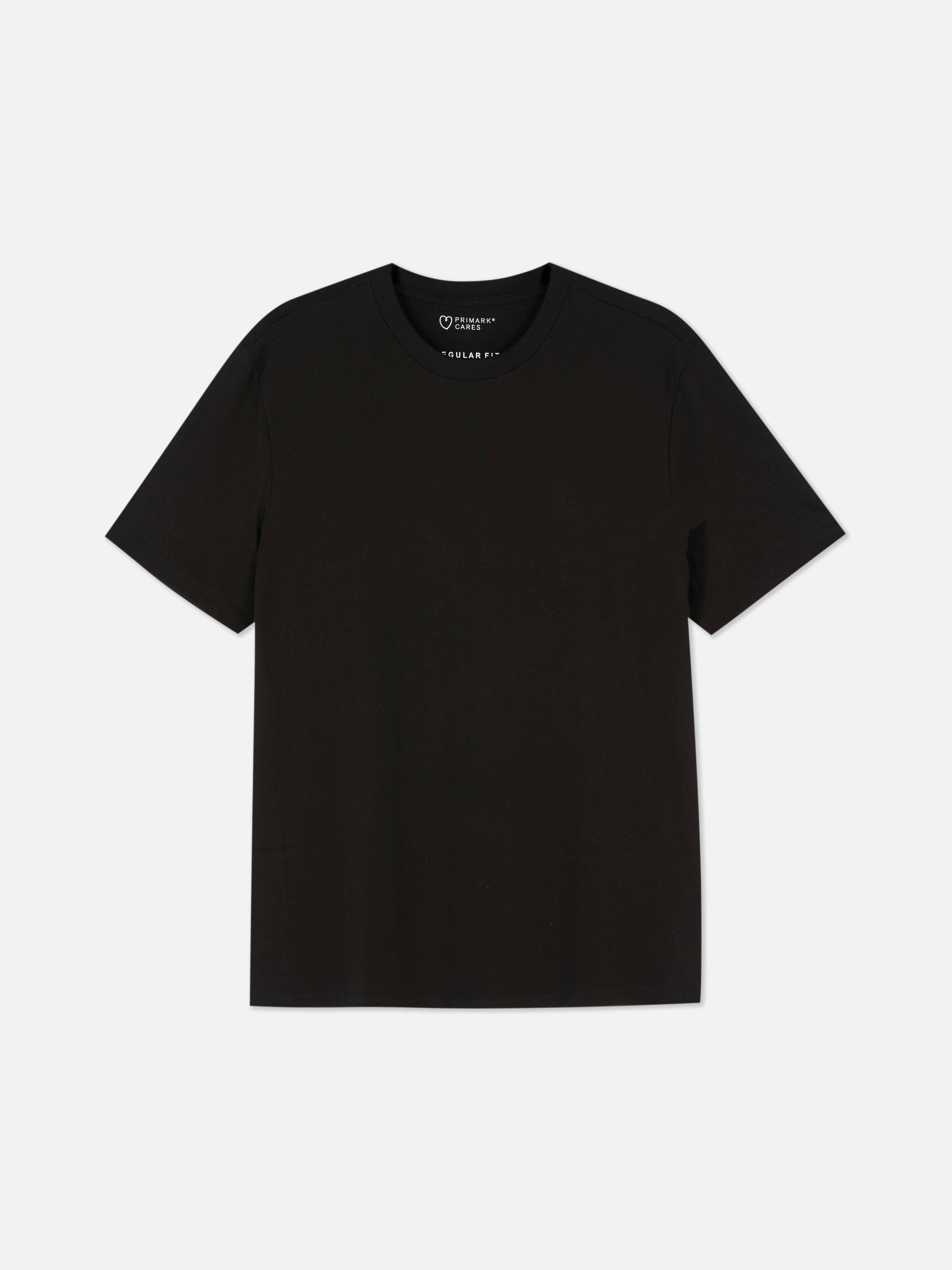 Rundhals-T-Shirt, normale Passform. Ein Baumwoll-T-Shirt mit Rundhalsausschnitt ist einfach unverzichtbar.