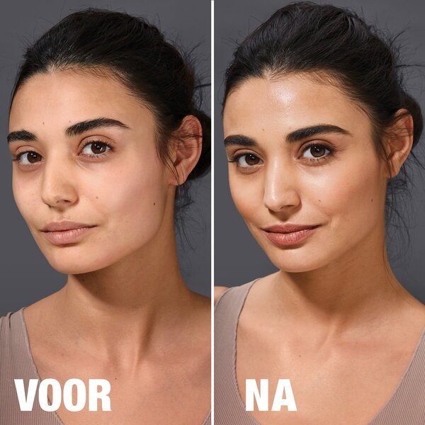 Maybelline New York Dream Radiant tečni puder u nijansi 30 Sandy Beige<br>30ml