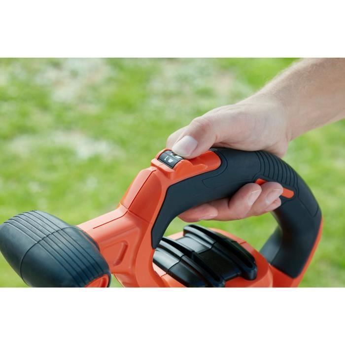 BLACK+DECKER corded vacuum blower shredder - BEBLV300-QS - 3000 W - 72L bag - Twin-tube system