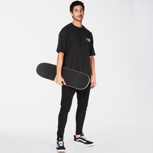  Levi's Skate
