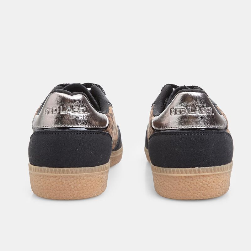 Damskie buty sportowe Bata Red Label z podeszwą w kolorze ziemi