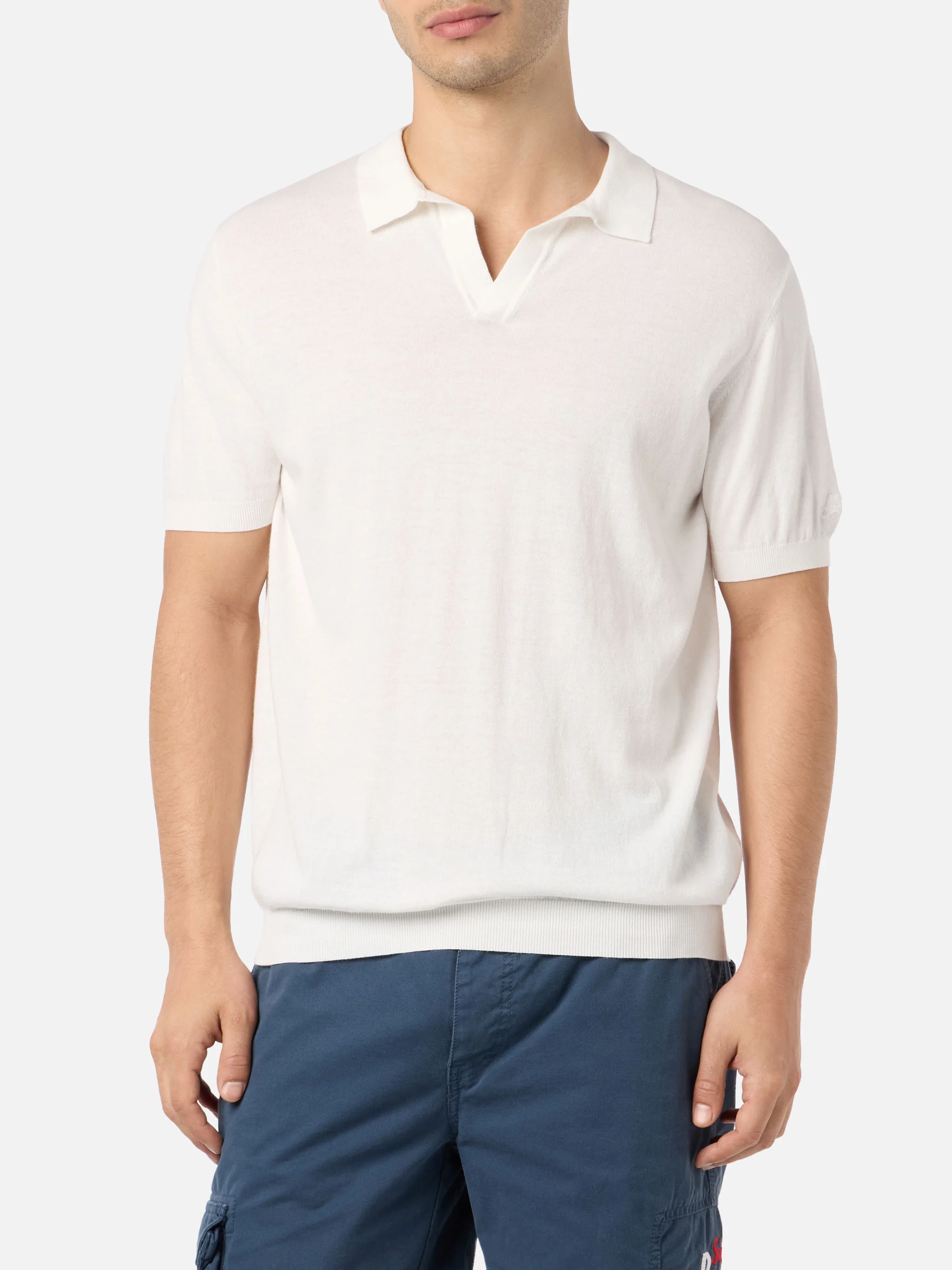 Sloan poloshirt zonder knoopjes in boterbruin.