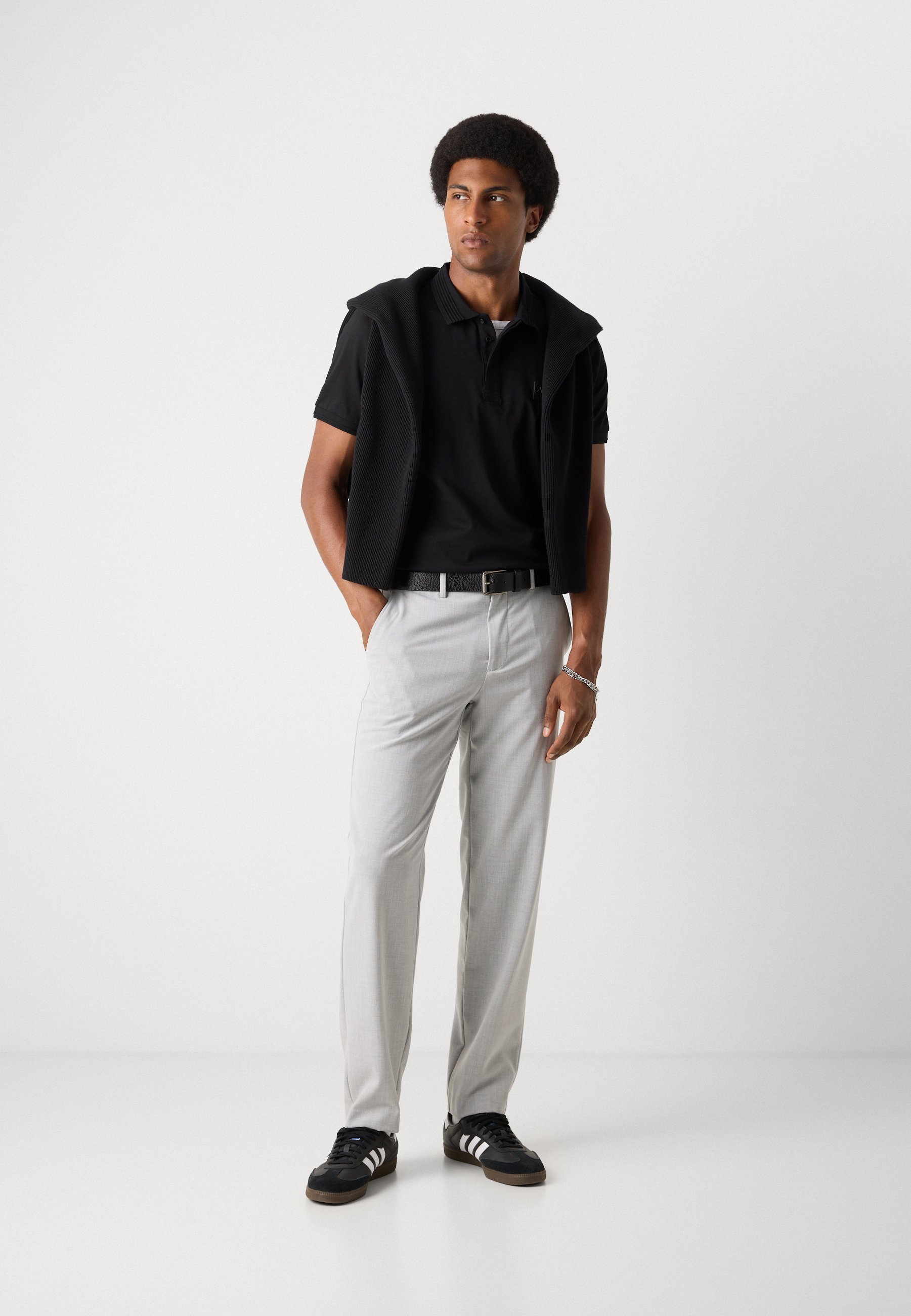 Antony Morato Regular Fit met logo van metaal - Poloshirt - zwart