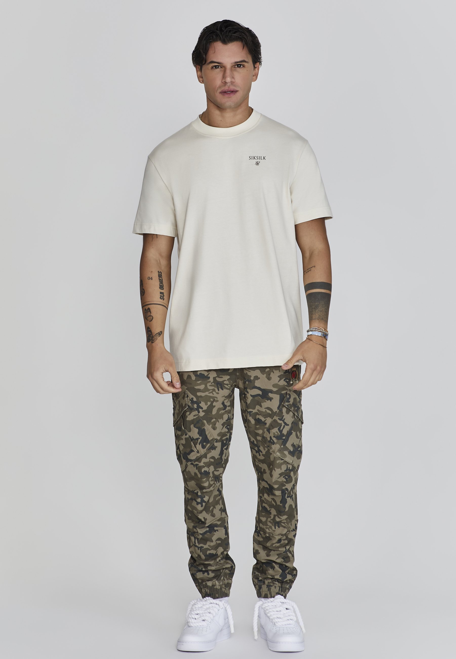 Nohavice SIKSILK Cargo - zelený maskáč