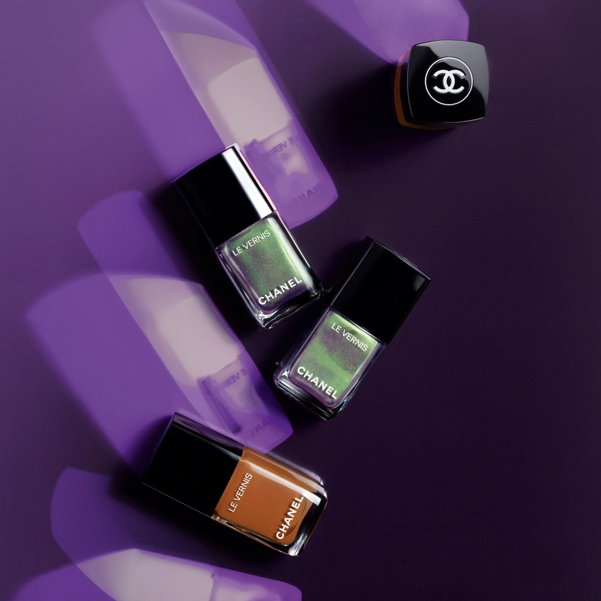 LE VERNIS - COLORE E BRILLANTEZZA LUNGA TENUTA
