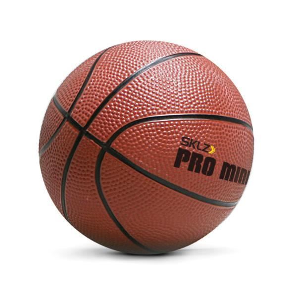 SKLZ Pro Mini Hoop XL mini basketbalring, om aan de muur of deur te hangen voor het spelen met een schuimrubberen bal binnenshuis.